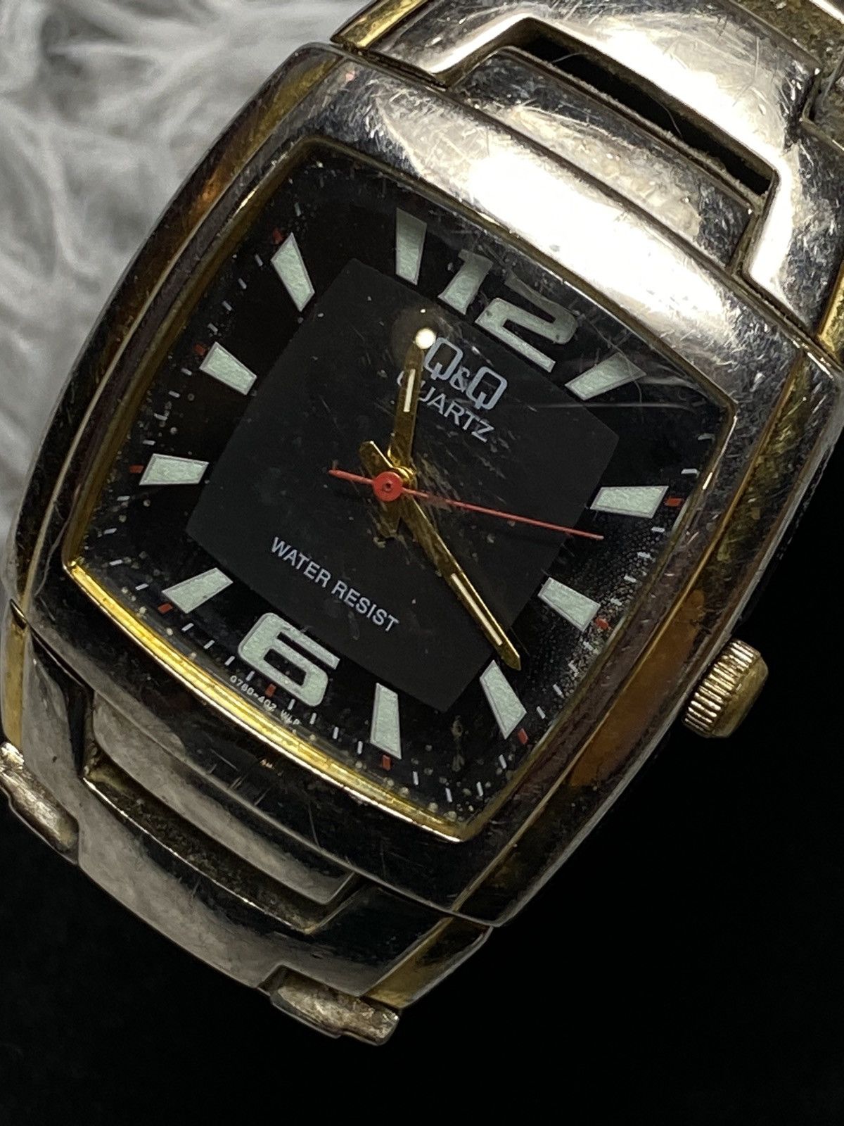 Japanese Brand Q&Q Retro Quartz Watch - Classic Japanese Brand Size ONE SIZE - 7 Thumbnail