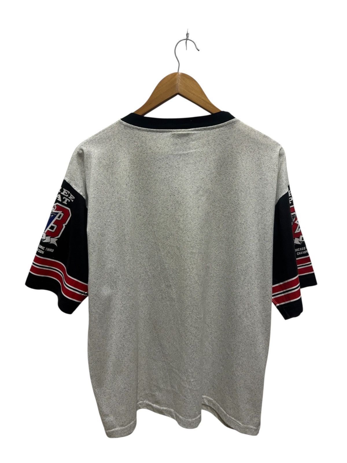 NBA × Vintage Vintage 90’s Chicago Bull Tee Size US L / EU 52-54 / 3 - 2 Thumbnail