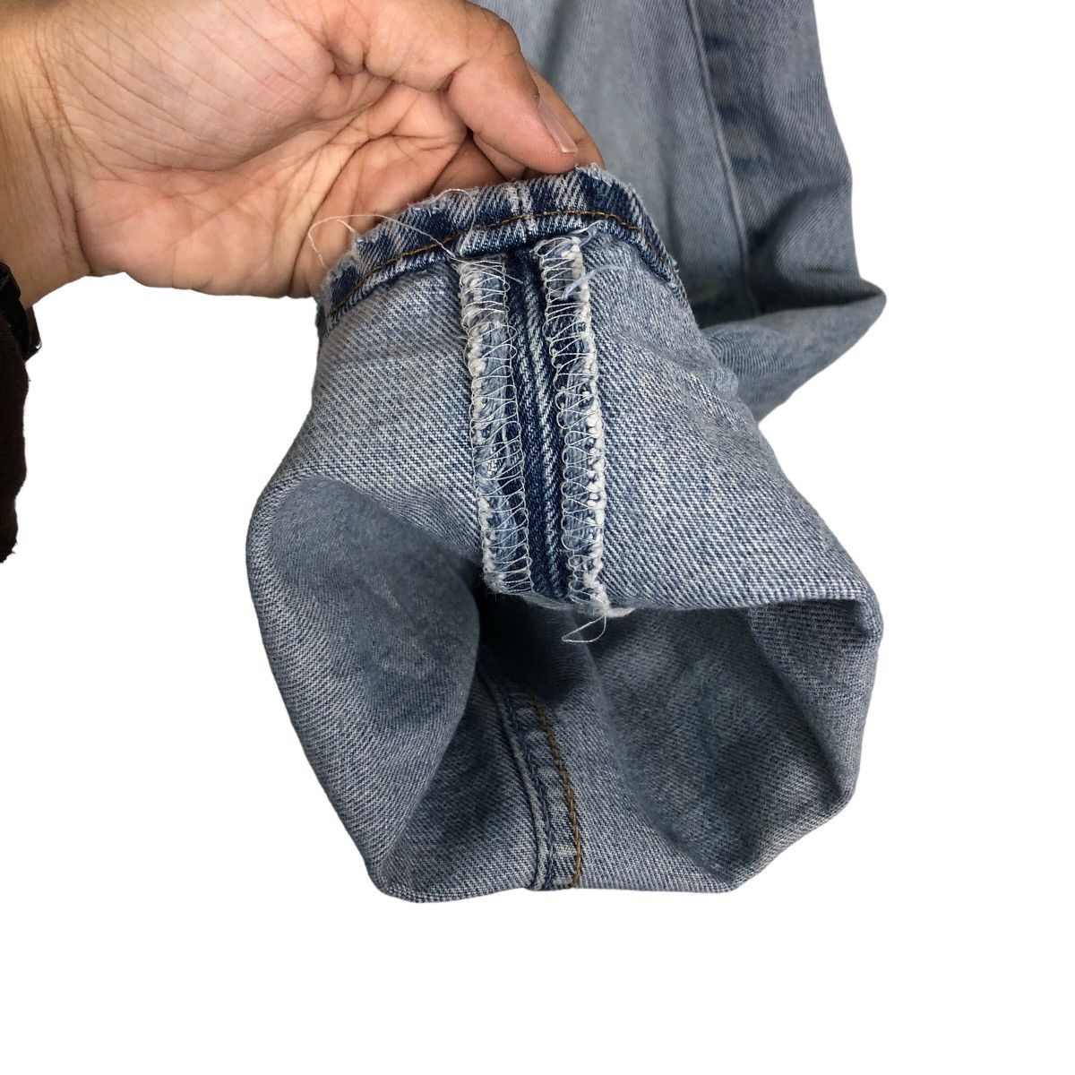 Levi's 🔥VINTAGE DENIM JEANS DISTRESSED LEVI’S 501 MADE IN USA Size US 32 / EU 48 - 14 Thumbnail