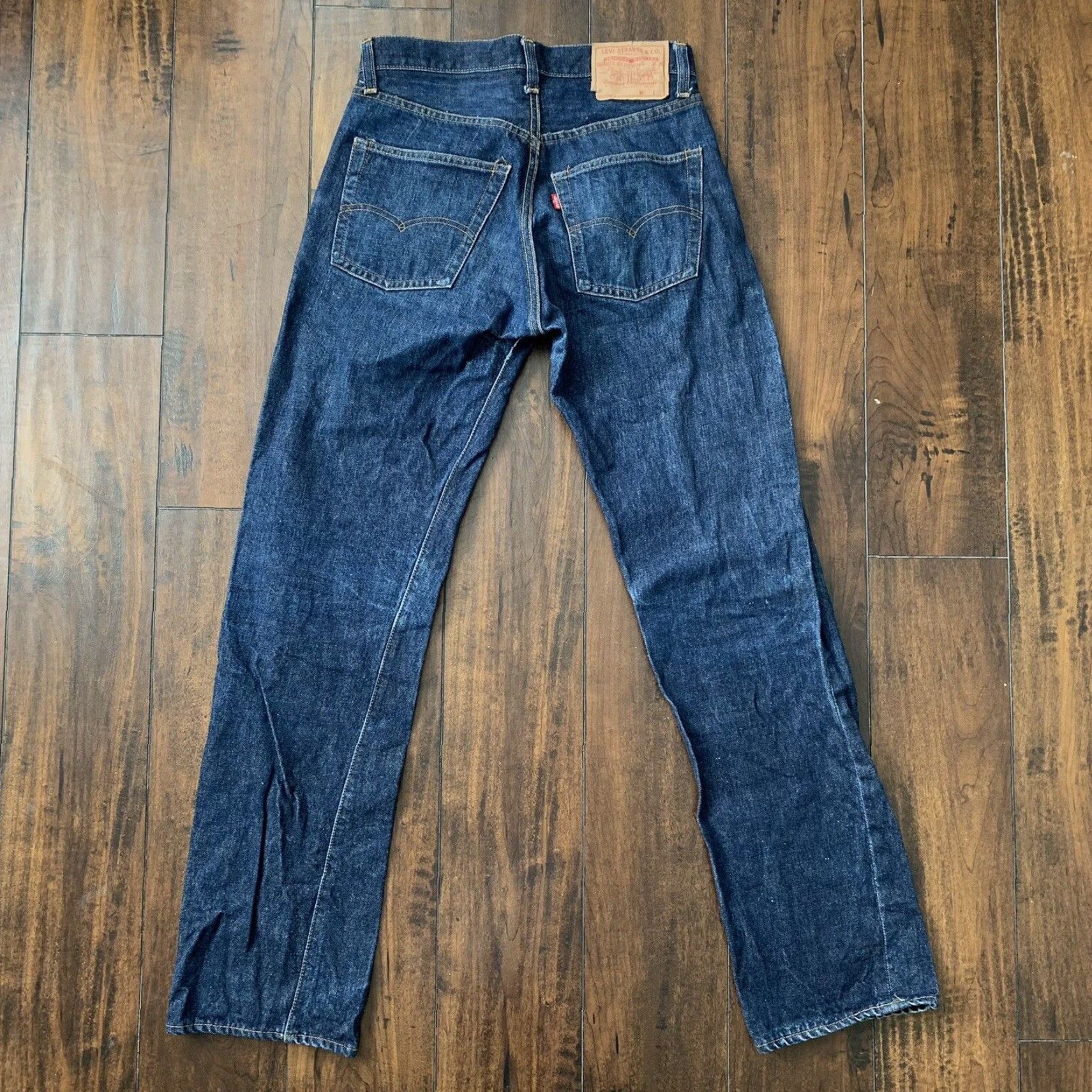 Levi's VINTAGE Levi's 501 XX Big E Denim Jeans Dark 29x34 Regular Men Blue 60s 501 Series Straight Jeans with Belt Loops Size US 29 - 2 Thumbnail