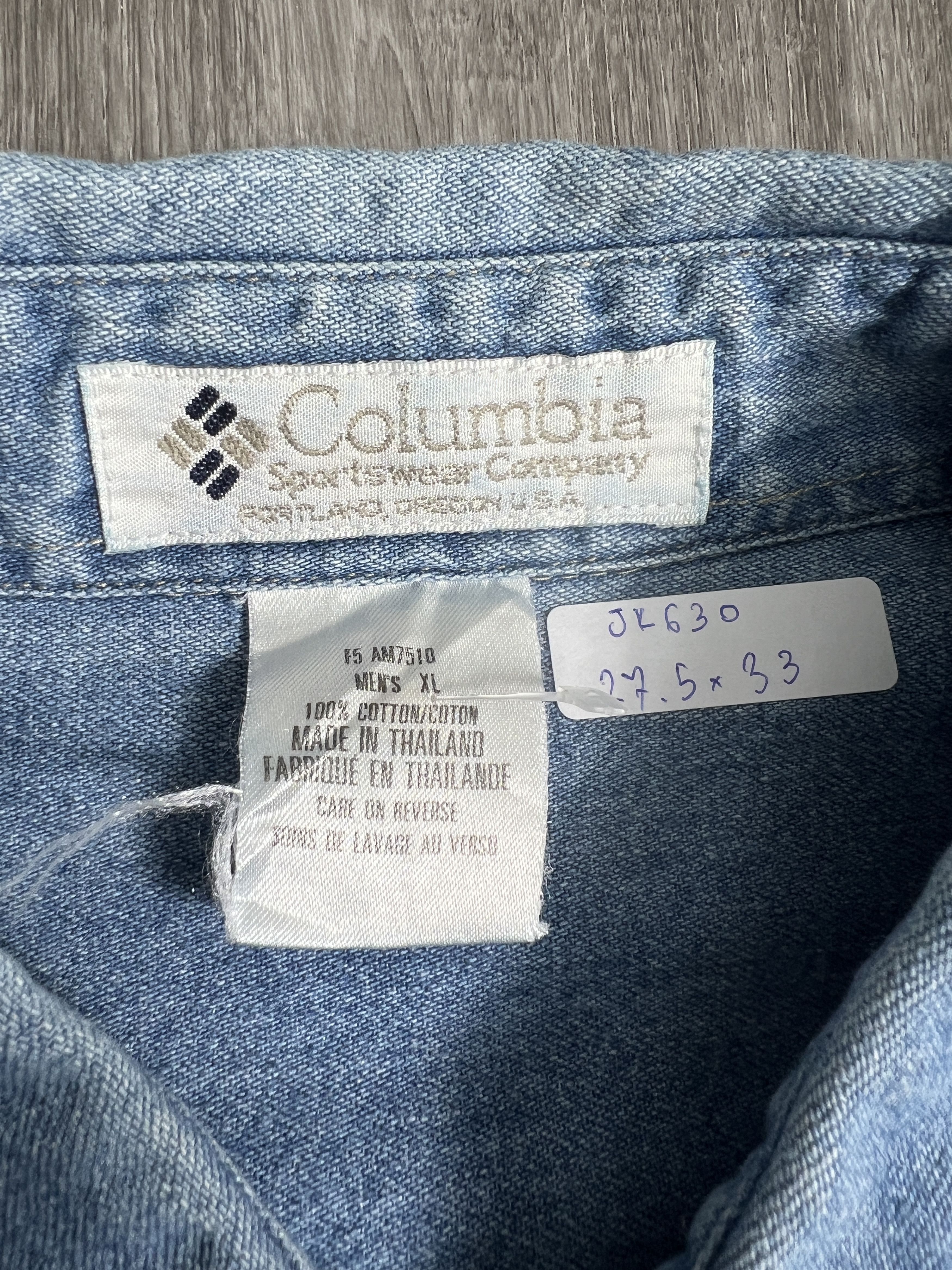 Columbia Vintage Columbia Denim Buttons Up Shirt (XL) JK630 Size US XL / EU 56 / 4 - 3 Thumbnail