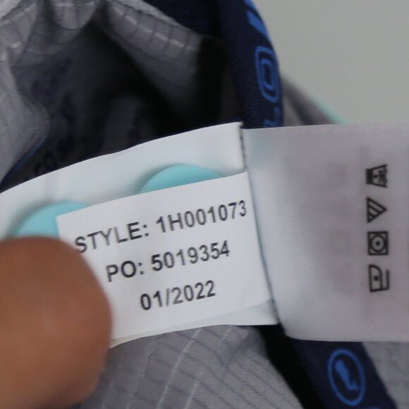Vineyard Vines NWT Vineyard Vines 9 Inch On-The-Go Performance Shorts Size US 42 / EU 58 - 4 Thumbnail