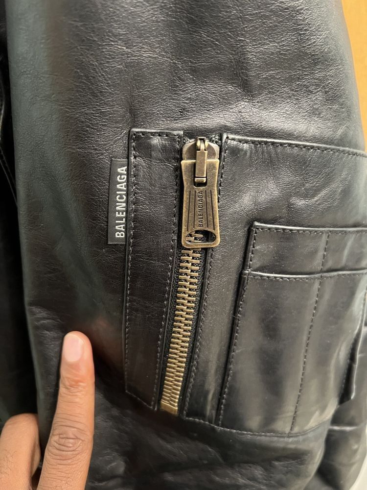 Balenciaga bullskin leather bomber jacket Size US S / EU 44-46 / 1 - 10 Thumbnail
