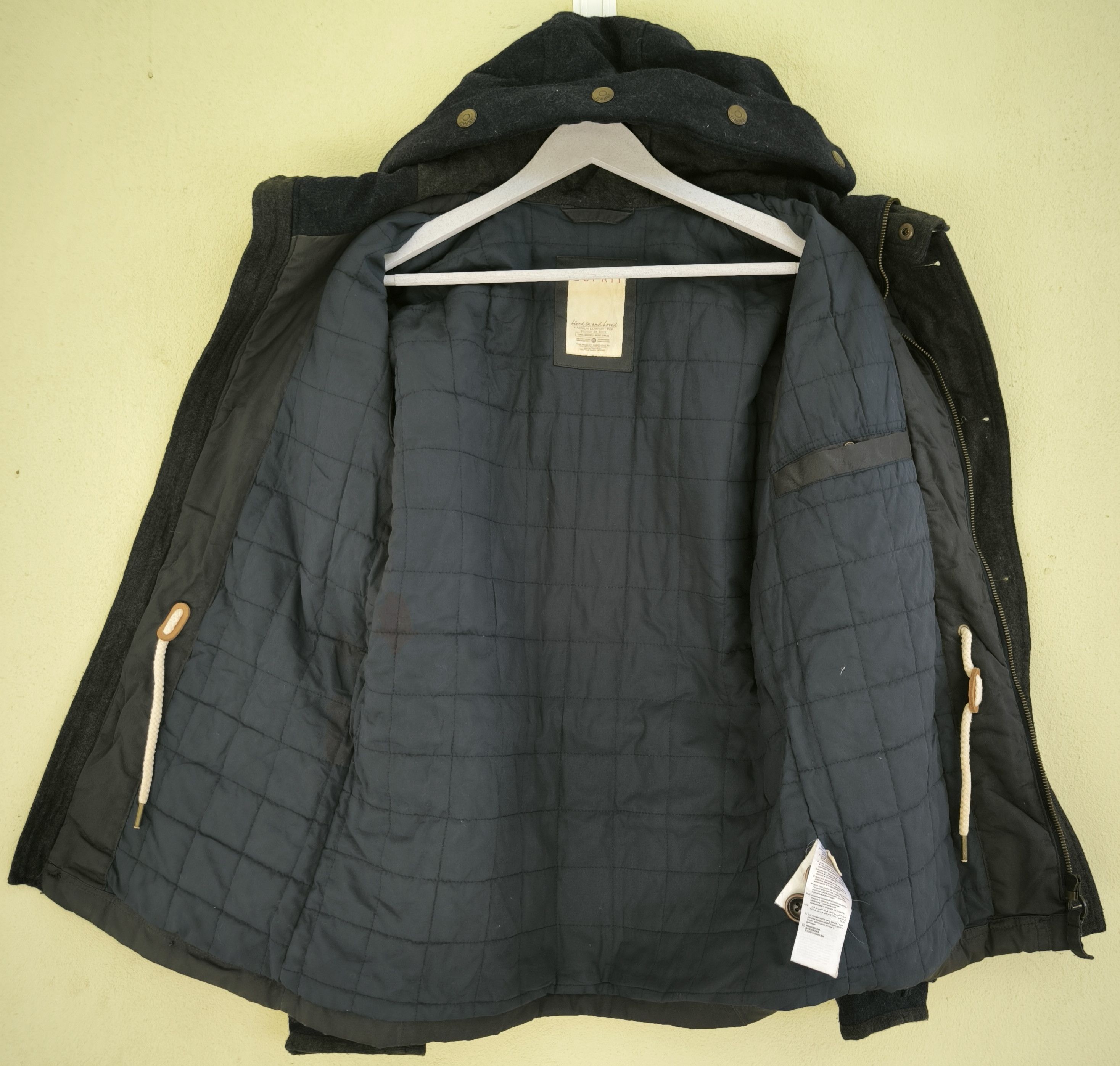 Esprit ESPRIT workwear padded jacket Size US M / EU 48-50 / 2 - 5 Thumbnail