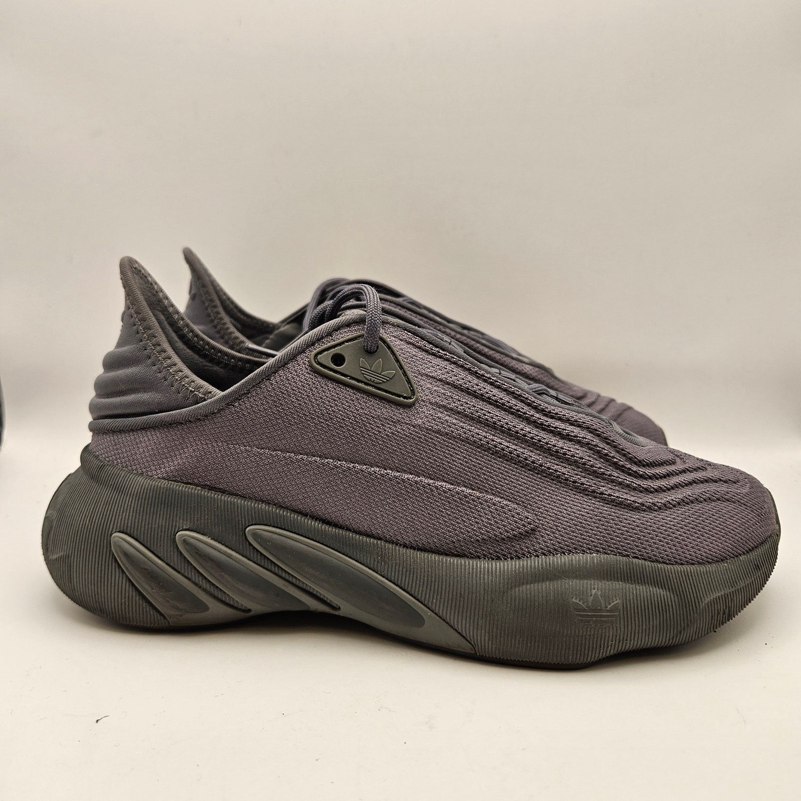 Adidas ADIDAS ORIGINALS MEN'S 6 ADIFOM SLTN LOW GREY CARBON HP6484 Size US 6 / EU 39 - 4 Thumbnail