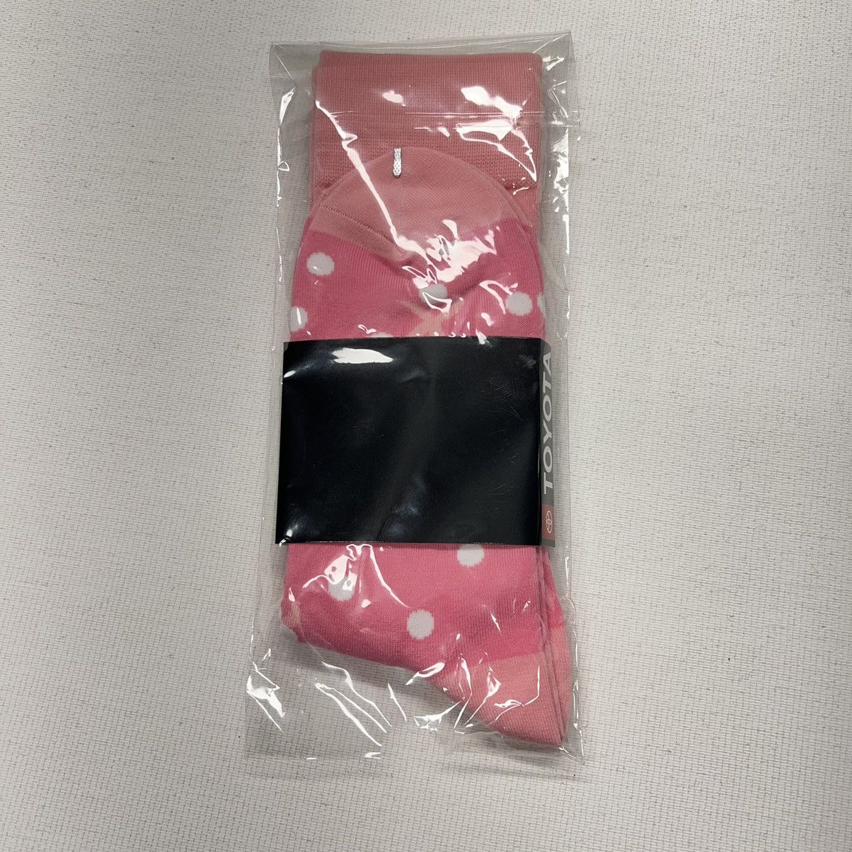 Japanese Brand NEW Toyota Socks Pink Breast Cancer Awareness Car Auto Logo Size ONE SIZE - 5 Thumbnail
