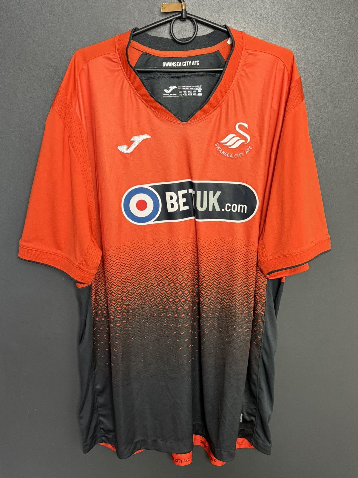 Joma 4XL Swansea City 18/19 Away Football Jersey Size US XXL / EU 58 / 5 - 1 Thumbnail
