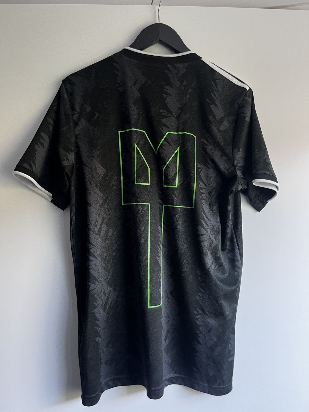 Adidas × Liberal Youth Ministry Rare Juventus x Liberal Youth Ministry Jersey Size US M / EU 48-50 / 2 - 2 Thumbnail