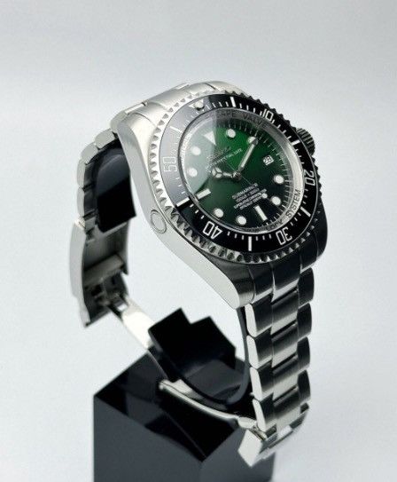 Japanese Brand Seiko Mod Sea-Dweller Deepsea Green Black Dial Steel Watch Size ONE SIZE - 4 Thumbnail