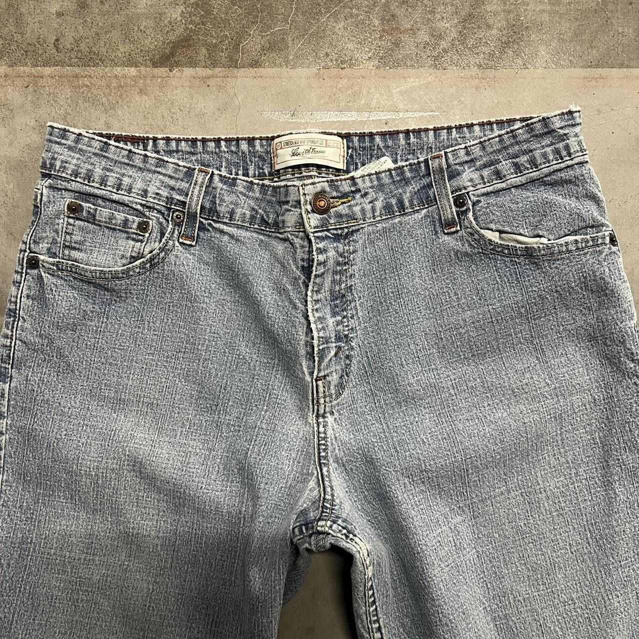 Levi's × Vintage Vintage Y2K/2000s Levis Straight Leg Light Wash Denim Jeans! Size US 34 / EU 50 - 2 Thumbnail