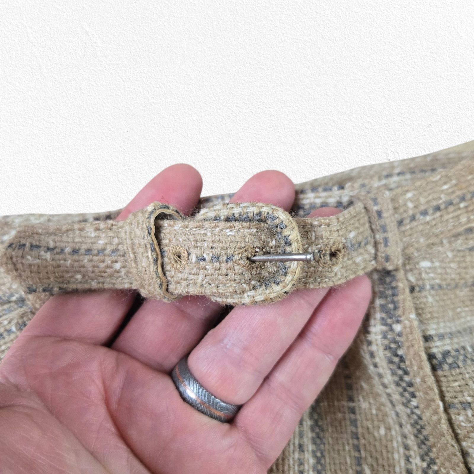 Vintage 1950s Beige Striped Tweed High Waisted Belted Skirt Size 2 Size 26" / US 2 / IT 38 - 9 Thumbnail