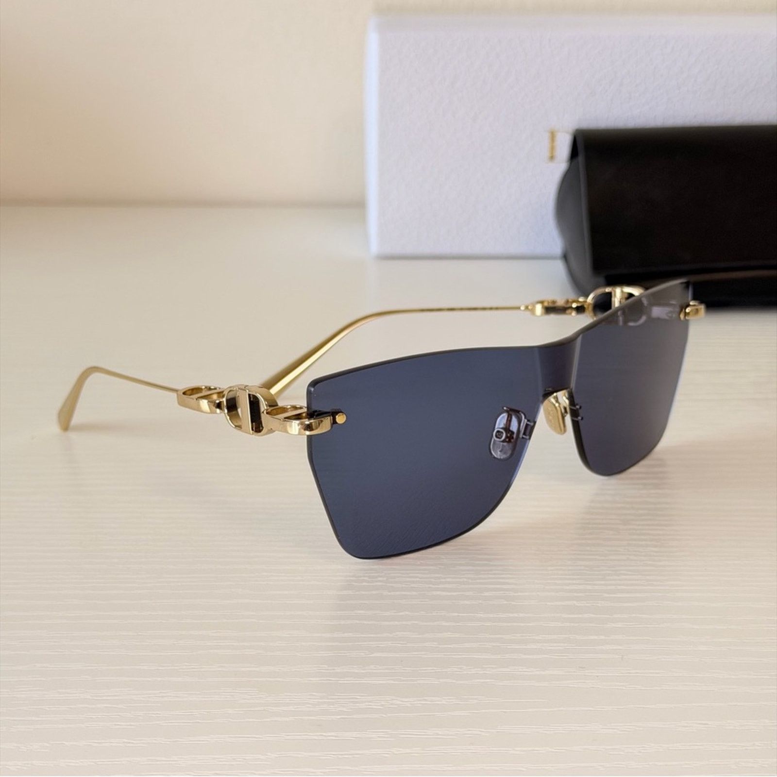 Dior New! Dior CD Chain M3U B0B0 Sunglasses, Authentic Size ONE SIZE - 4 Thumbnail