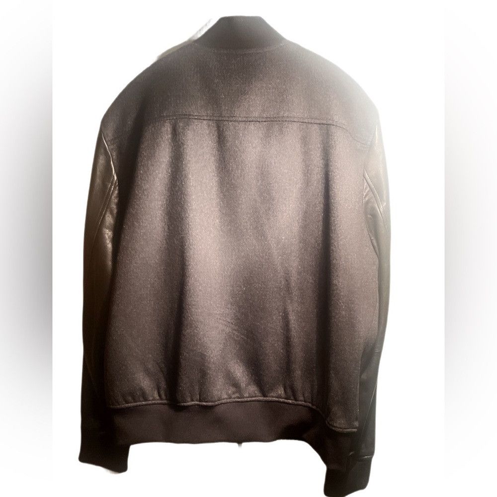 Michael Kors Michael Kors grey/black full zipper 2 pcket long jacket Size US XL / EU 56 / 4 - 3 Thumbnail