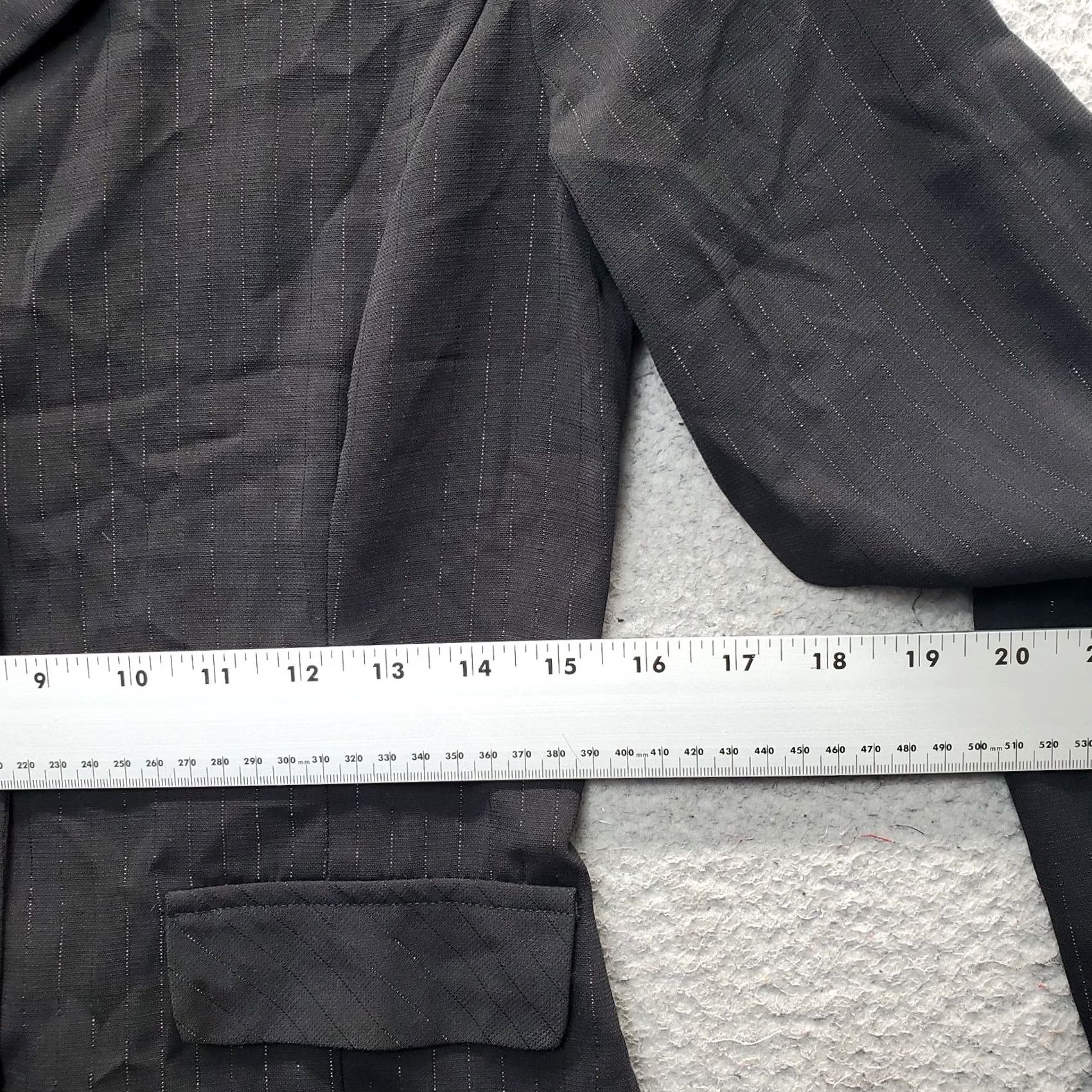 Vintage My Michelle Blazer Womens Size 5 Black Metallic Pinstripe Slimming Single-Breasted Blazer Size S / US 4 / IT 40 - 5 Thumbnail