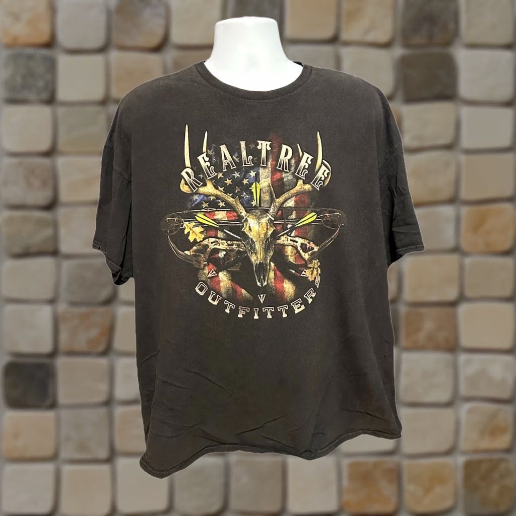 Realtree VINTAGE Realtree Shirt Mens 2XL Black VTG Outfitters Men Short Sleeve Outdoors Hunting 2000s Size US XXL / EU 58 / 5 - 1 Thumbnail