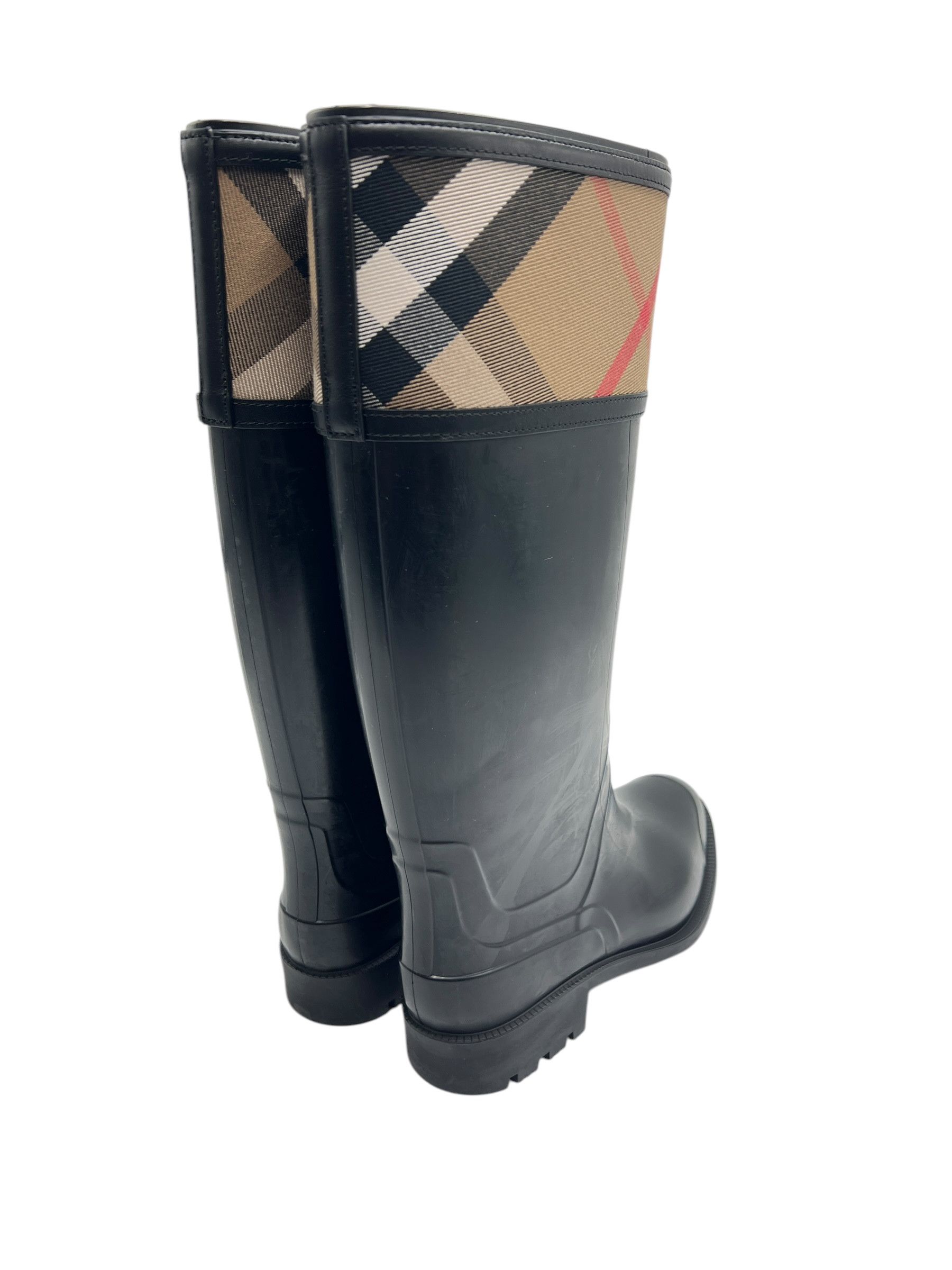Burberry Burberry Black Rubber Rain Boots Size EU:38 US:8 Size US 8 / IT 38 - 7 Thumbnail