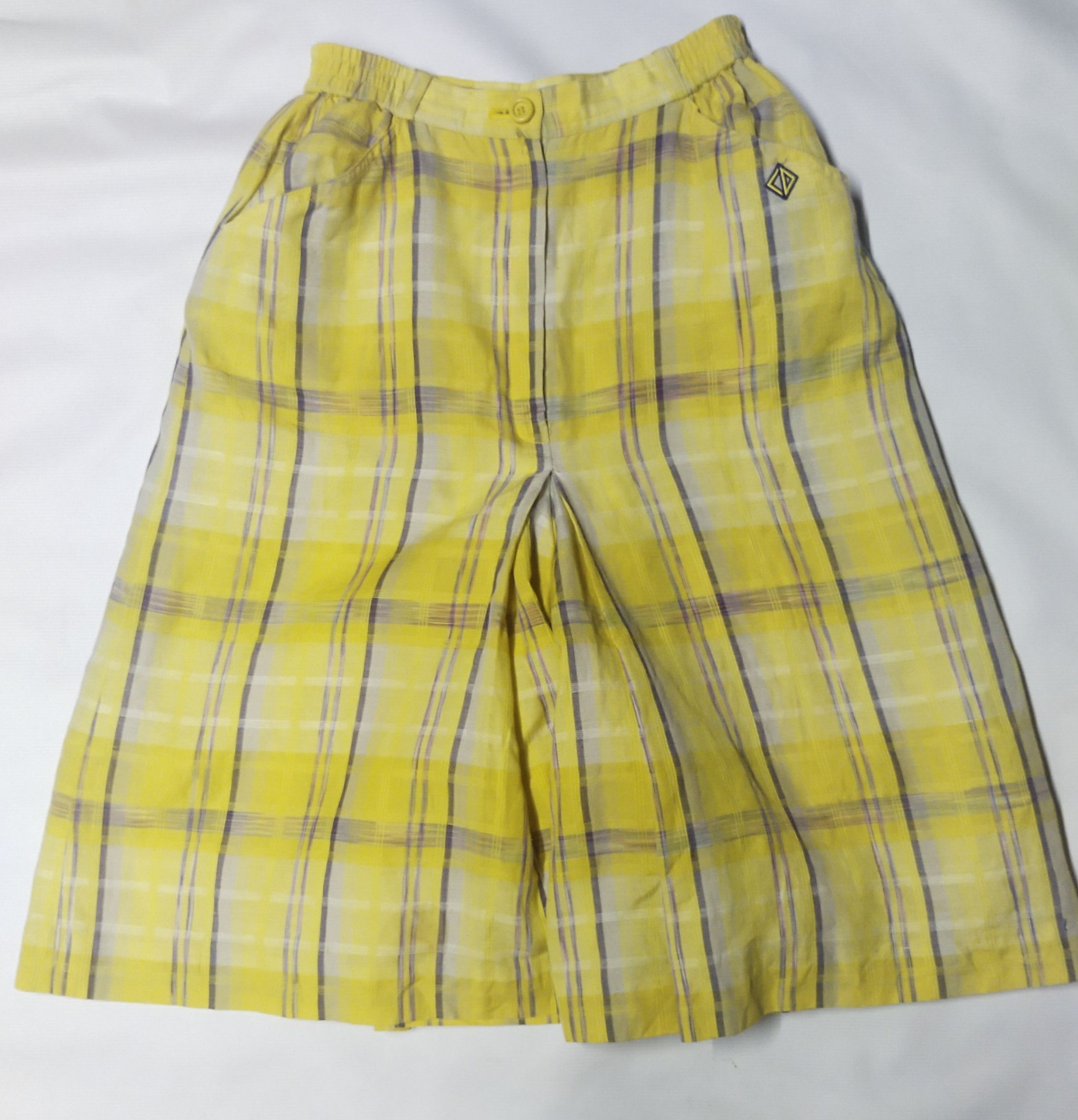 image of Designer X Brand Christian Dior Sports in Yellow, Women's (Size 22)