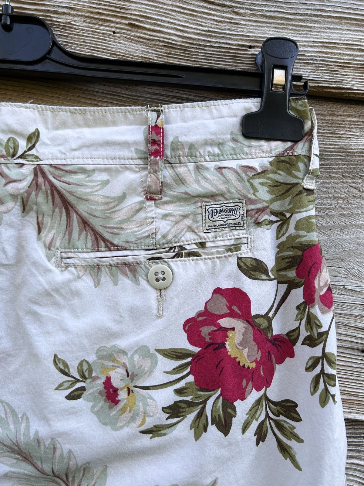 Polo Ralph Lauren Polo Ralph Lauren Denim Supply Chino Floral Hawaiian Shorts Size US 30 / EU 46 - 6 Thumbnail