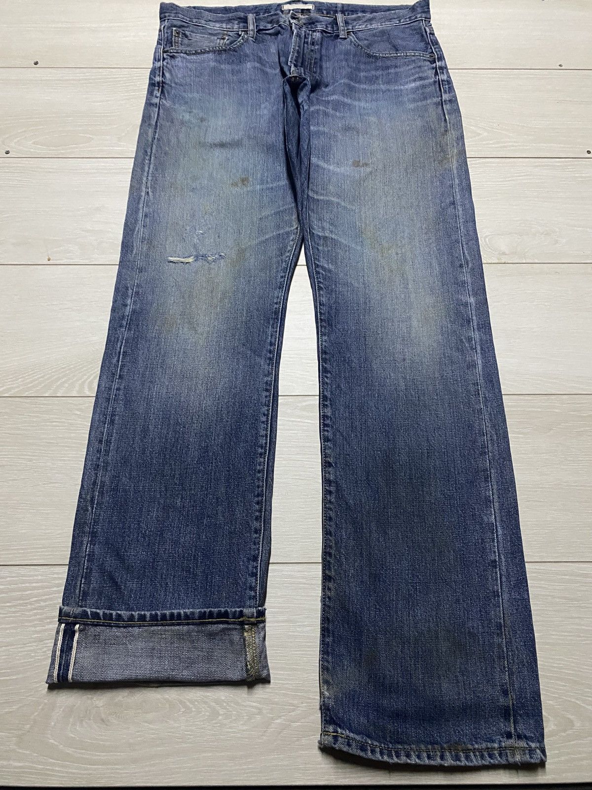 Japanese Brand Vintage Uniqlo Grunge Selvedge Distressed Jeans Size US 36 / EU 52 - 1 Thumbnail