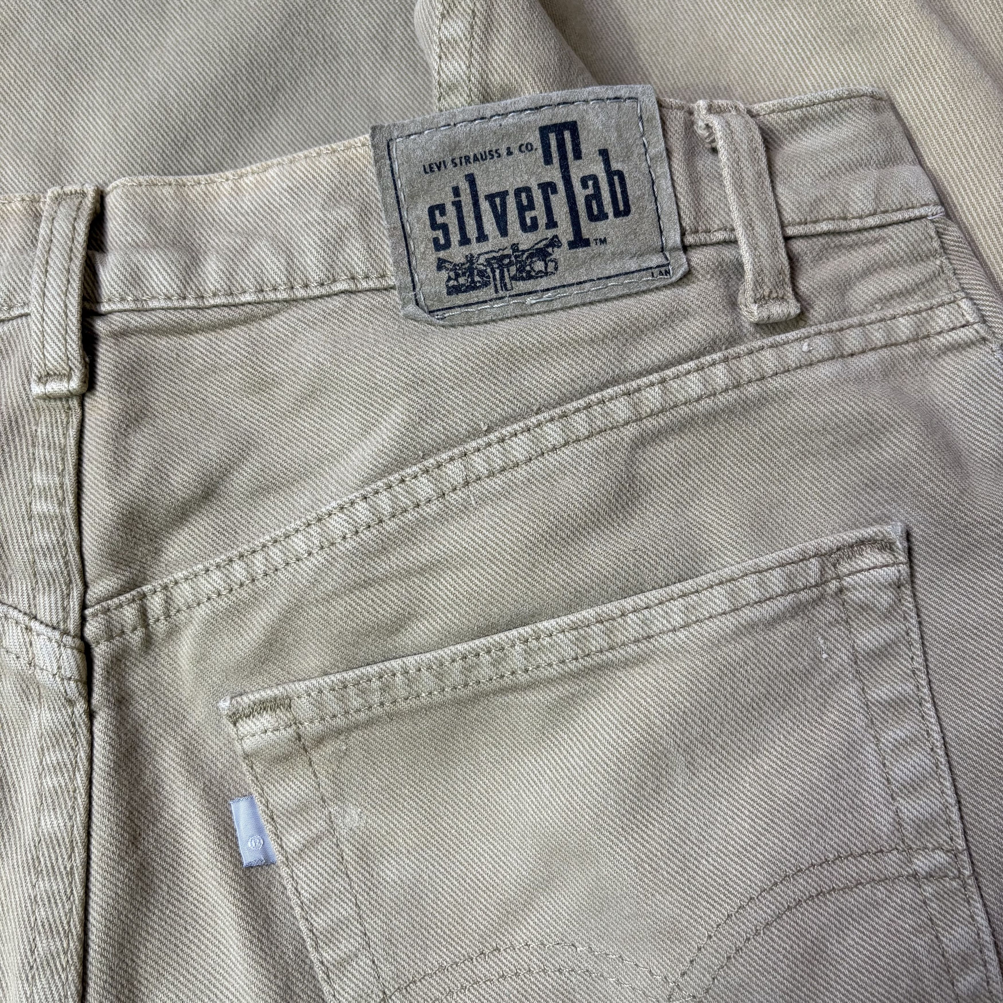 Levi's 1996 VINTAGE LEVIS SILVERTAB (BAGGY) Size US 36 / EU 52 - 3 Thumbnail