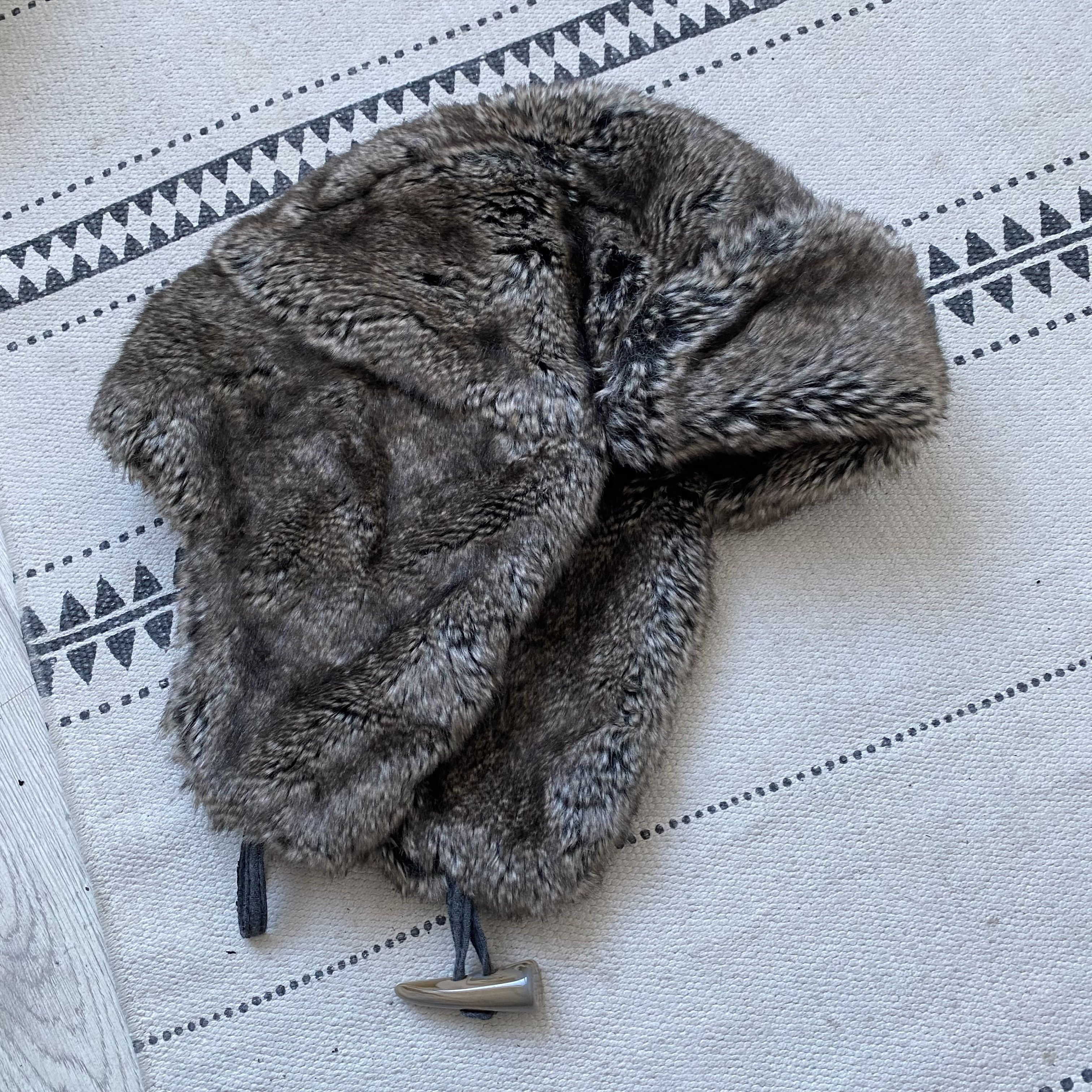 If Six Was Nine M&S Vintage 2000s Faux Fur Trapper Ushanka Winter Hat Y2K Size ONE SIZE - 7 Thumbnail