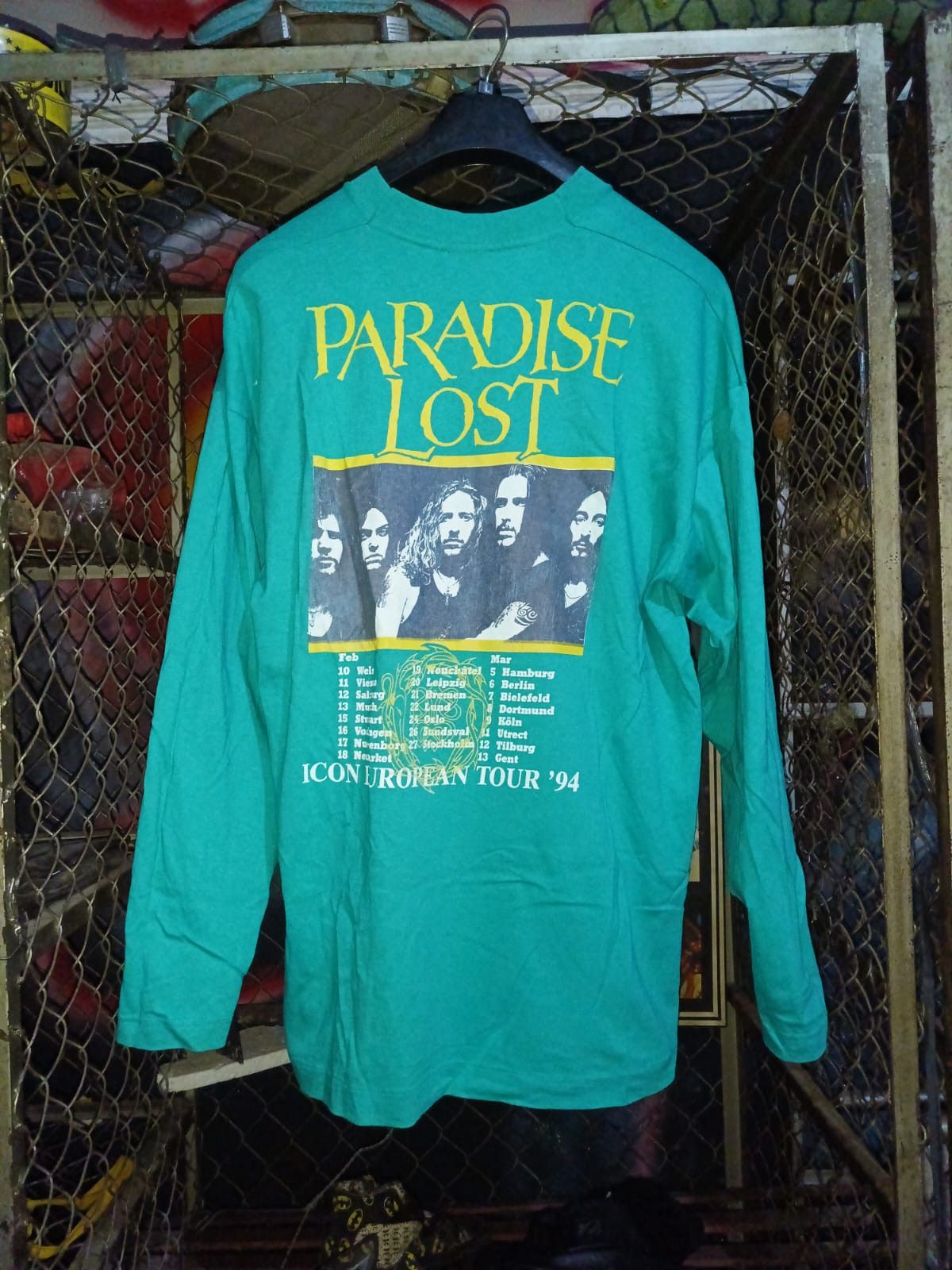 Band Tees Paradise lost XL Cradle of Filth Morbid Angel Napalm Death Size US XL / EU 56 / 4 - 1 Thumbnail