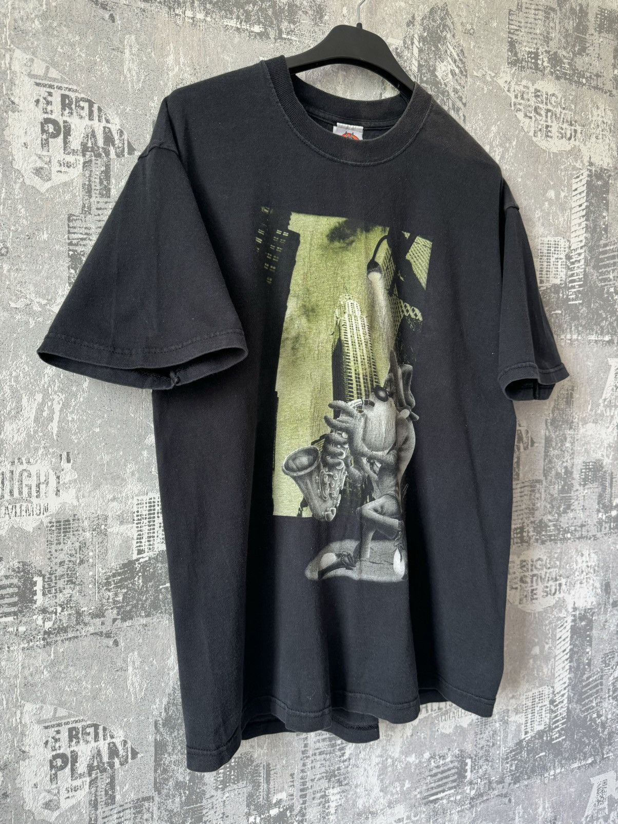 Vintage Vintage 90s Warner Bros T-Shirt Size US L / EU 52-54 / 3 - 1 Thumbnail