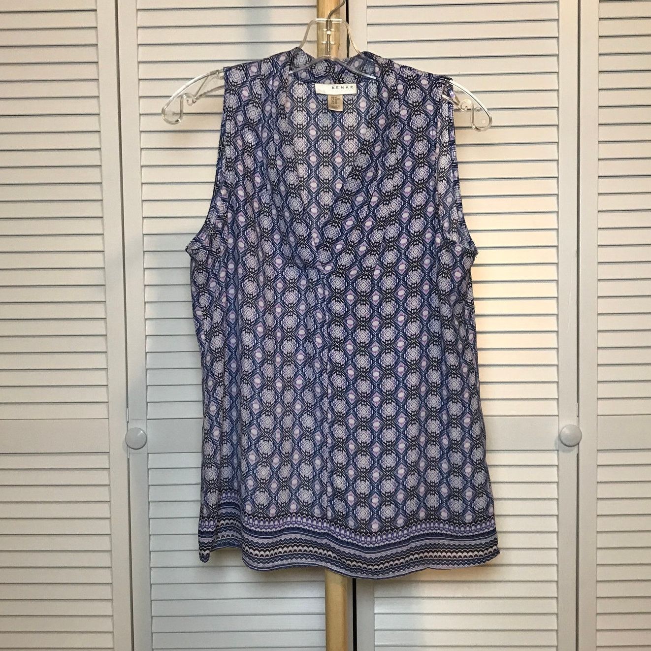 Other Kenar Geometric V-neck Sleeveless Summer Blouse M Size M / US 6-8 / IT 42-44 - 1 Thumbnail