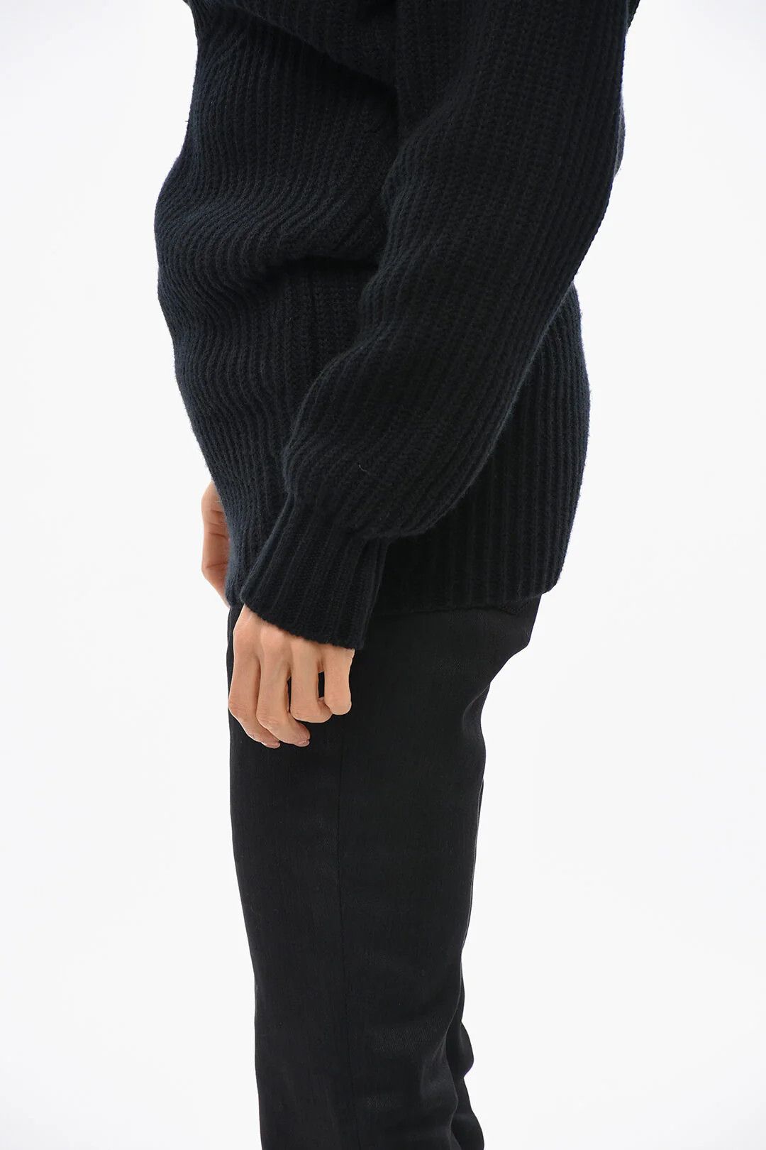 Valentino og1mm0426 Pure Cashmere Sweater in Black Size XS / US 0-2 / IT 36-38 - 2 Thumbnail