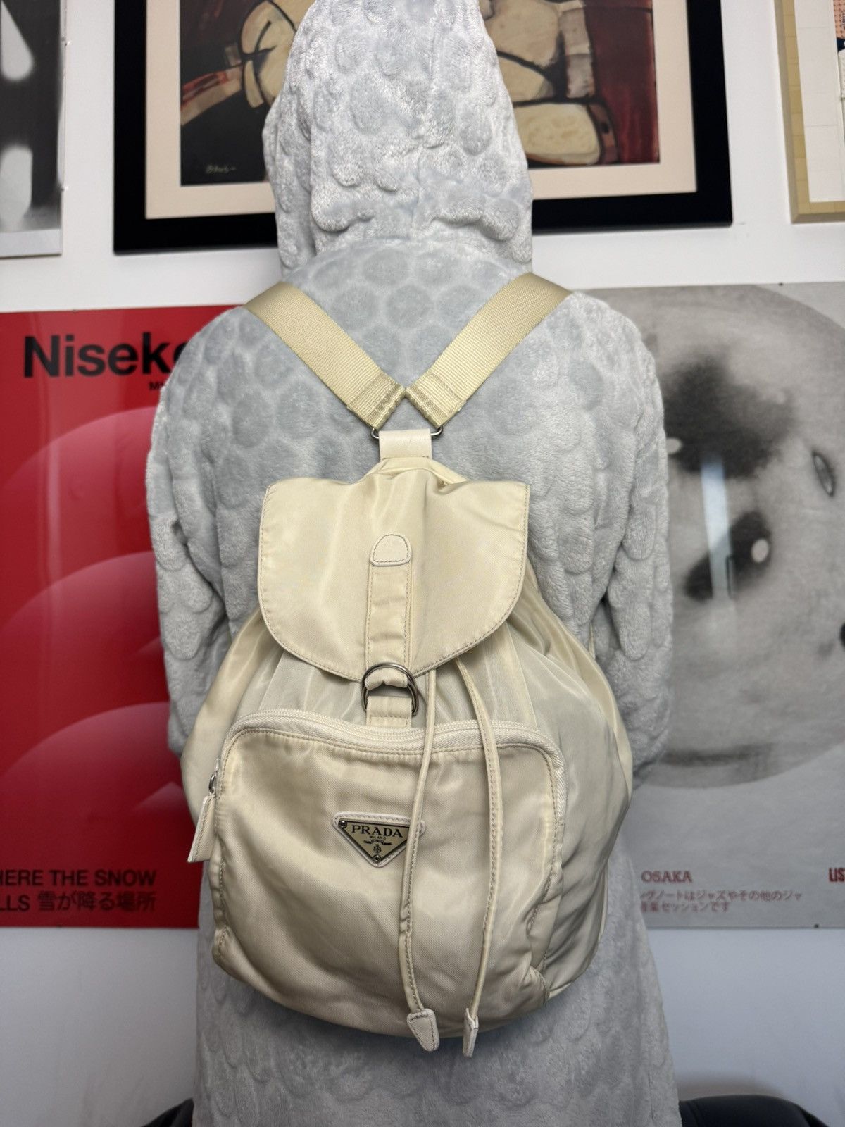 Prada Vintage Prada Beige Medium Nylon Backpack Designer High End Size ONE SIZE - 2 Thumbnail