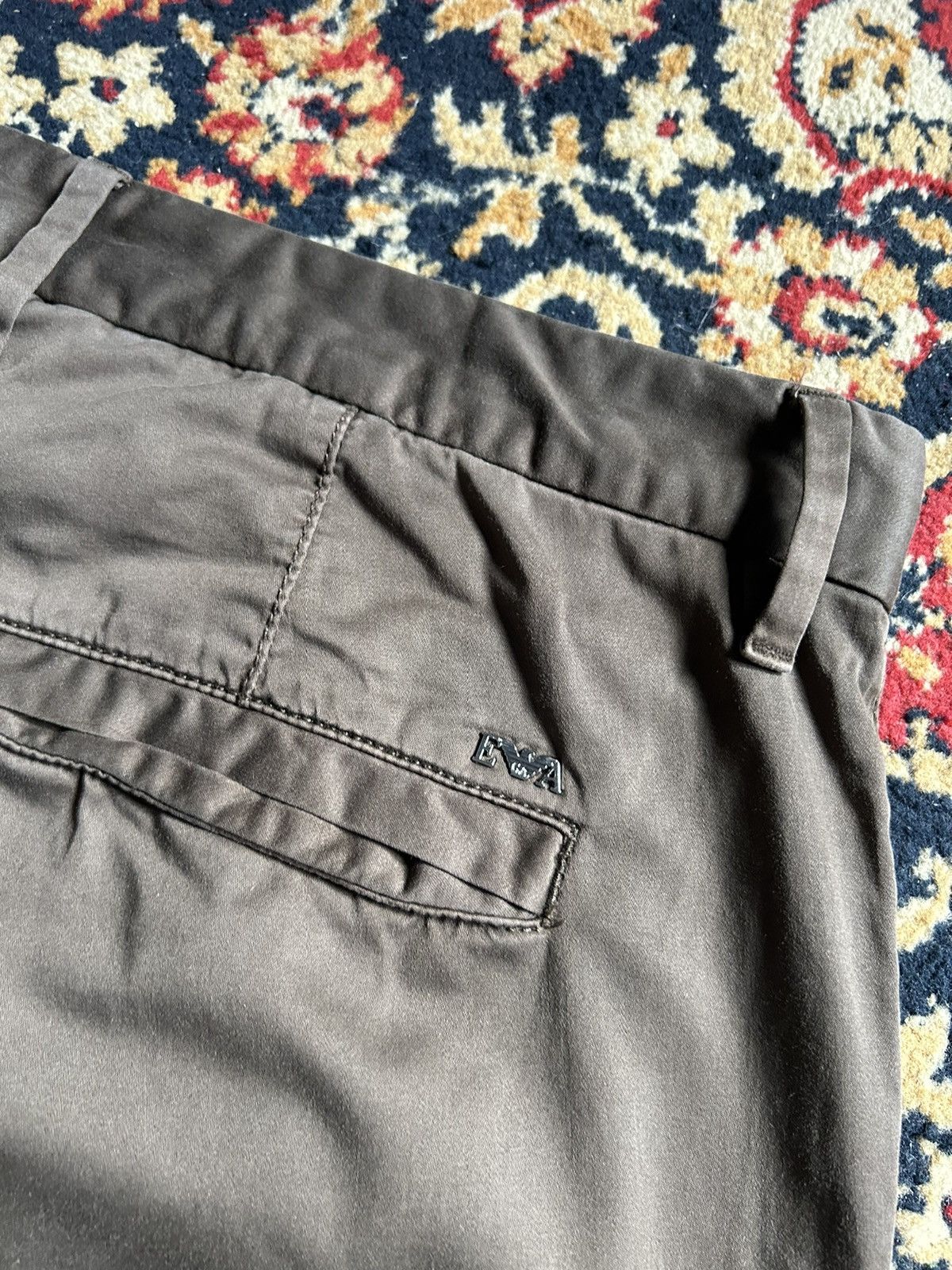 Emporio Armani Vintage emporio armani rare pants metal logo Size US 34 / EU 50 - 4 Thumbnail
