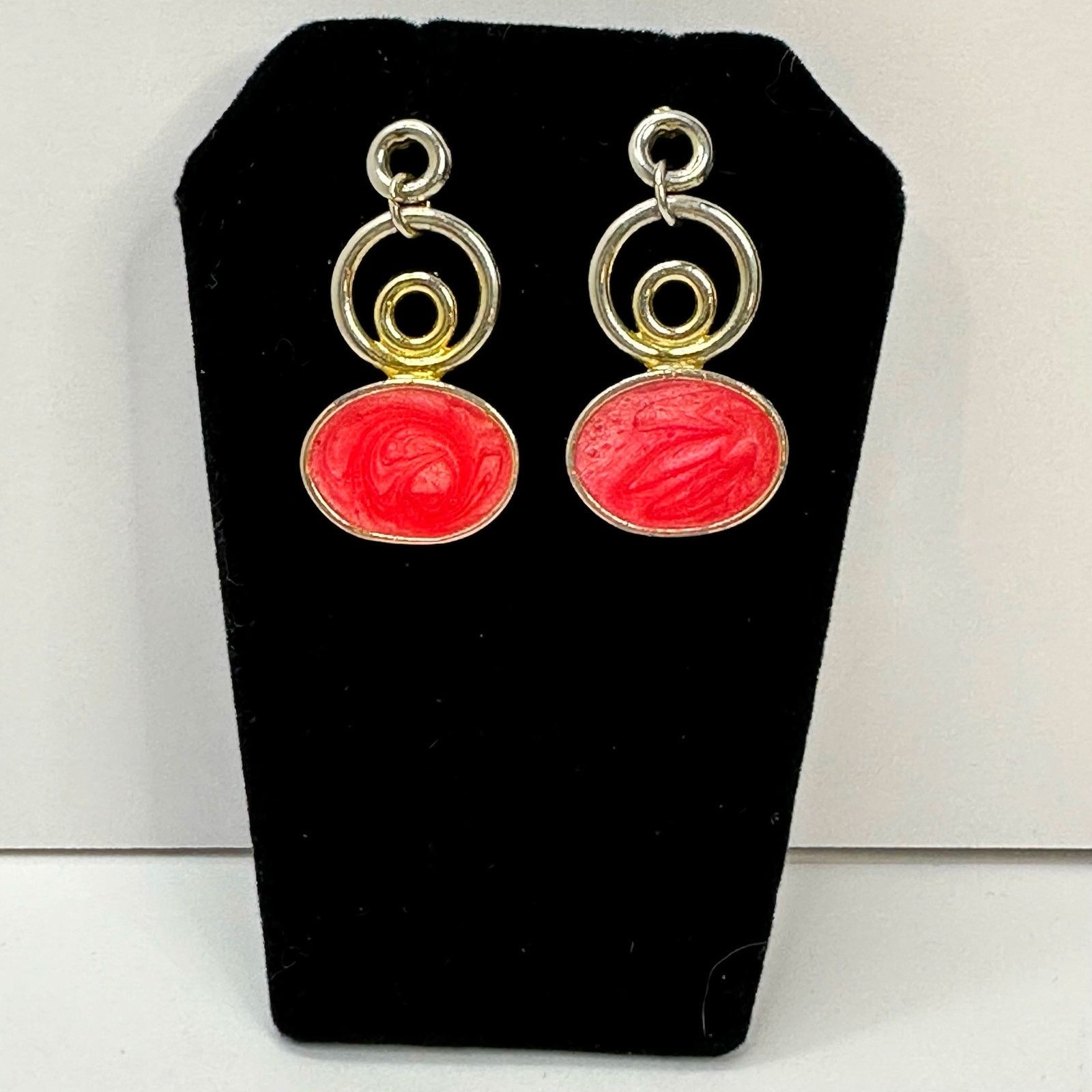 Vintage GoldTone Dangling Earrings Enamel Red Enamel Oval Post Size ONE SIZE - 1 Thumbnail