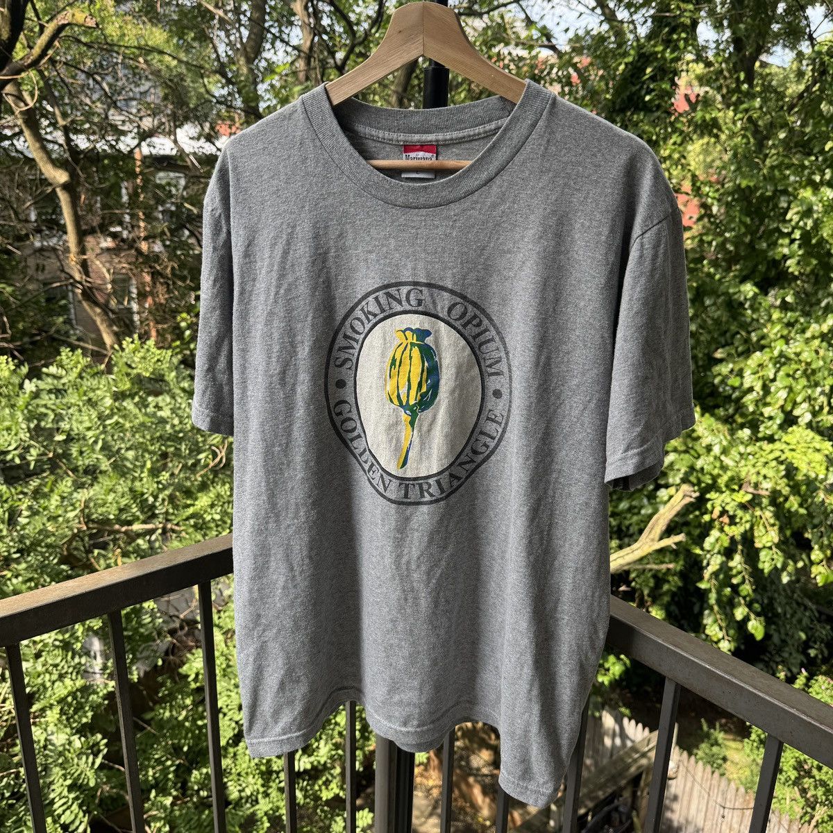 Vintage Vintage Smoking Opium Tee Size US L / EU 52-54 / 3 - 13 Thumbnail