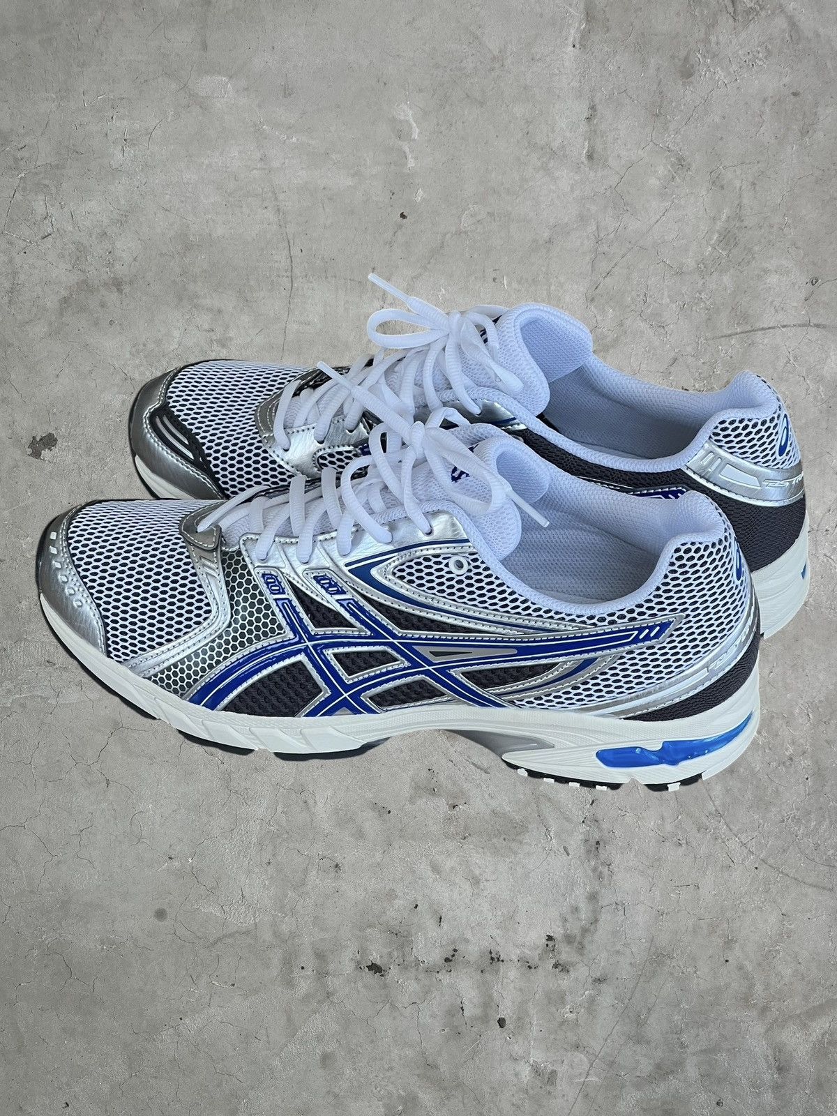 Asics Asics Trainer Shoes Size US 11.5 / EU 44-45 - 1 Thumbnail