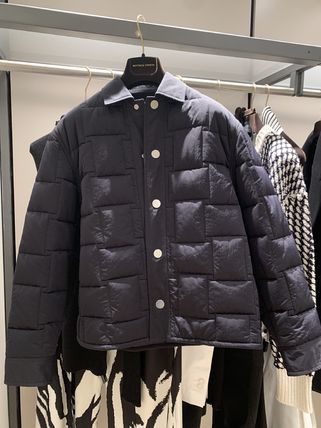 o1loc1c0324 701810 Jacket in Black