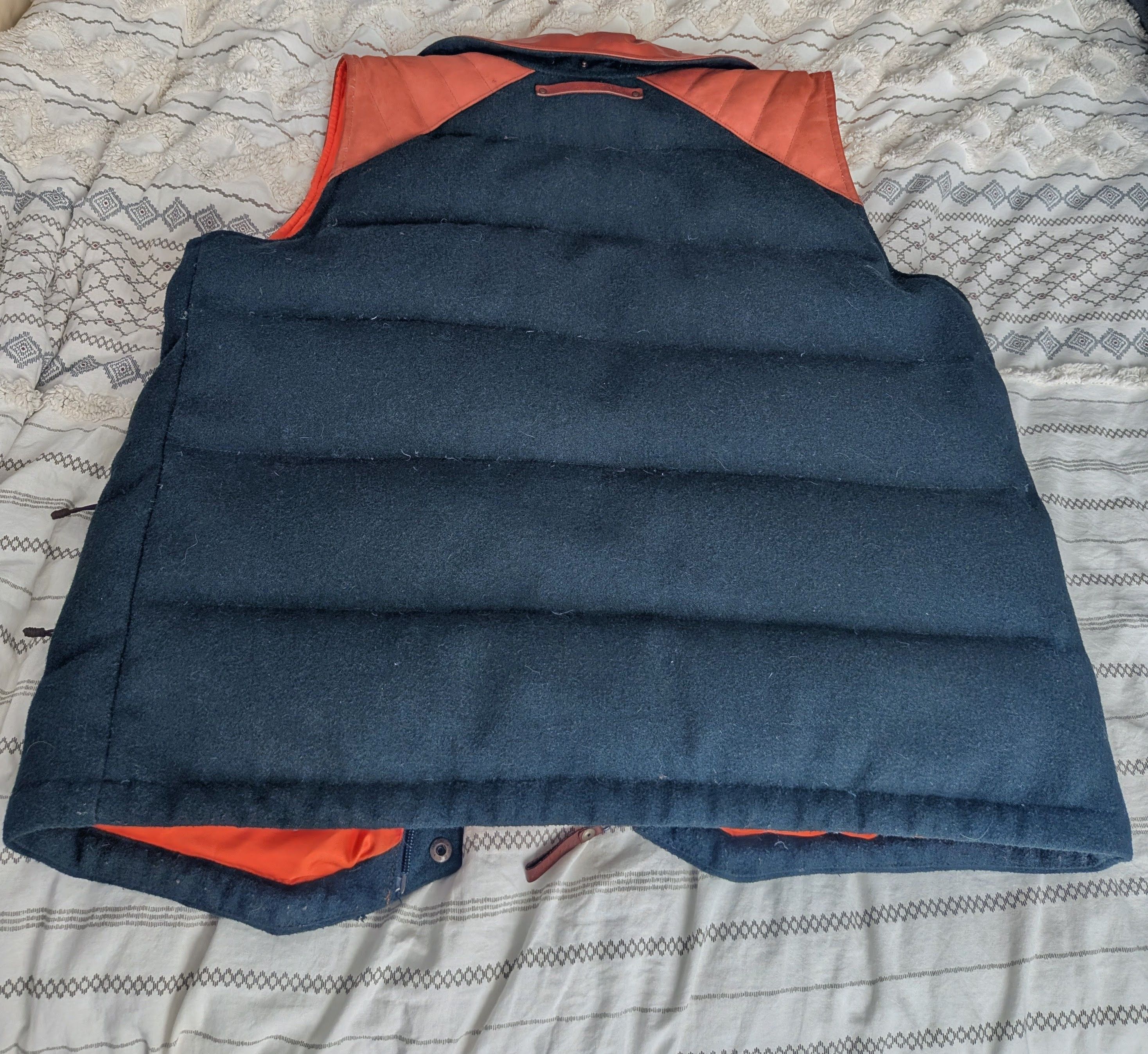 Other Alps & Meters Hooded Down Vest Size US L / EU 52-54 / 3 - 4 Thumbnail
