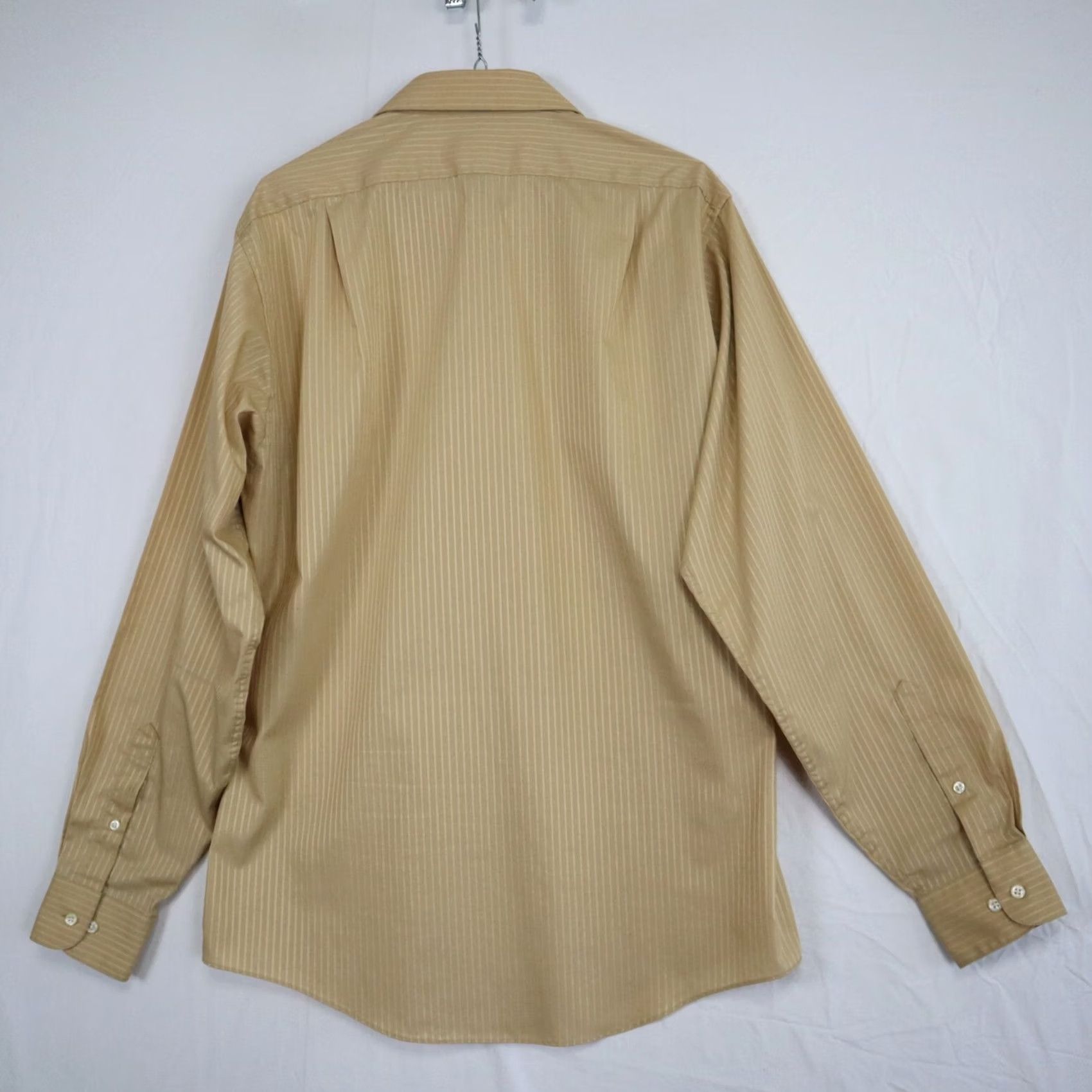 Arrow Arrow Shirt Mens Medium 15-15.5 34/35 Gold Striped Button Up Long Sleeve Wool? No. Size US L / EU 52-54 / 3 - 3 Thumbnail