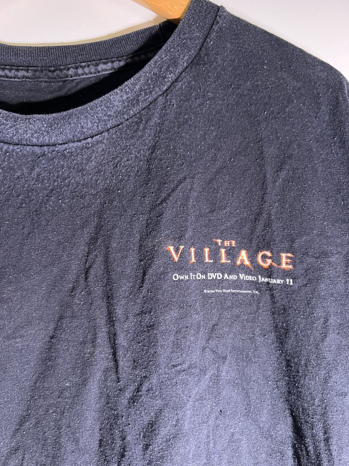 Vintage Y2K 2000’s VTG Vintage The Village Horror Movie Film T Shirt Size US XL / EU 56 / 4 - 4 Thumbnail