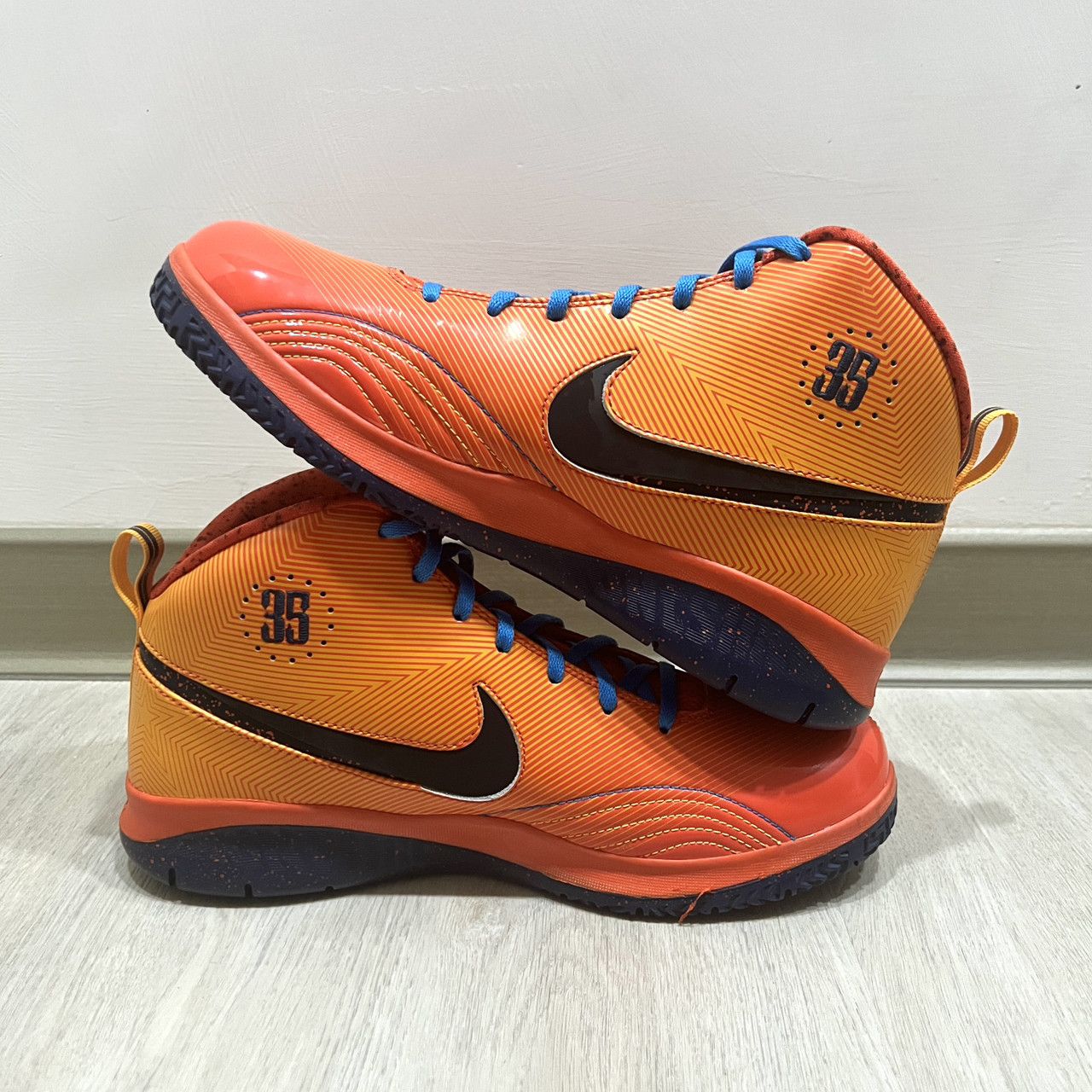 Nike Nike KD 1 All Star Rookie Challenge DS Size 9.5 Size US 9.5 / EU 42-43 - 3 Thumbnail