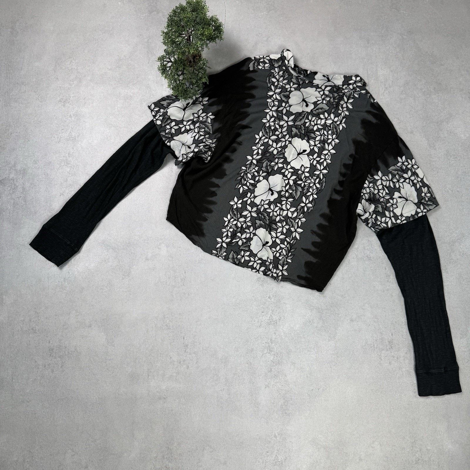 Dsquared2 DSQUARED2 Multi-layered shirt with floral 50 Men Distressed Size US M / EU 48-50 / 2 - 14 Thumbnail