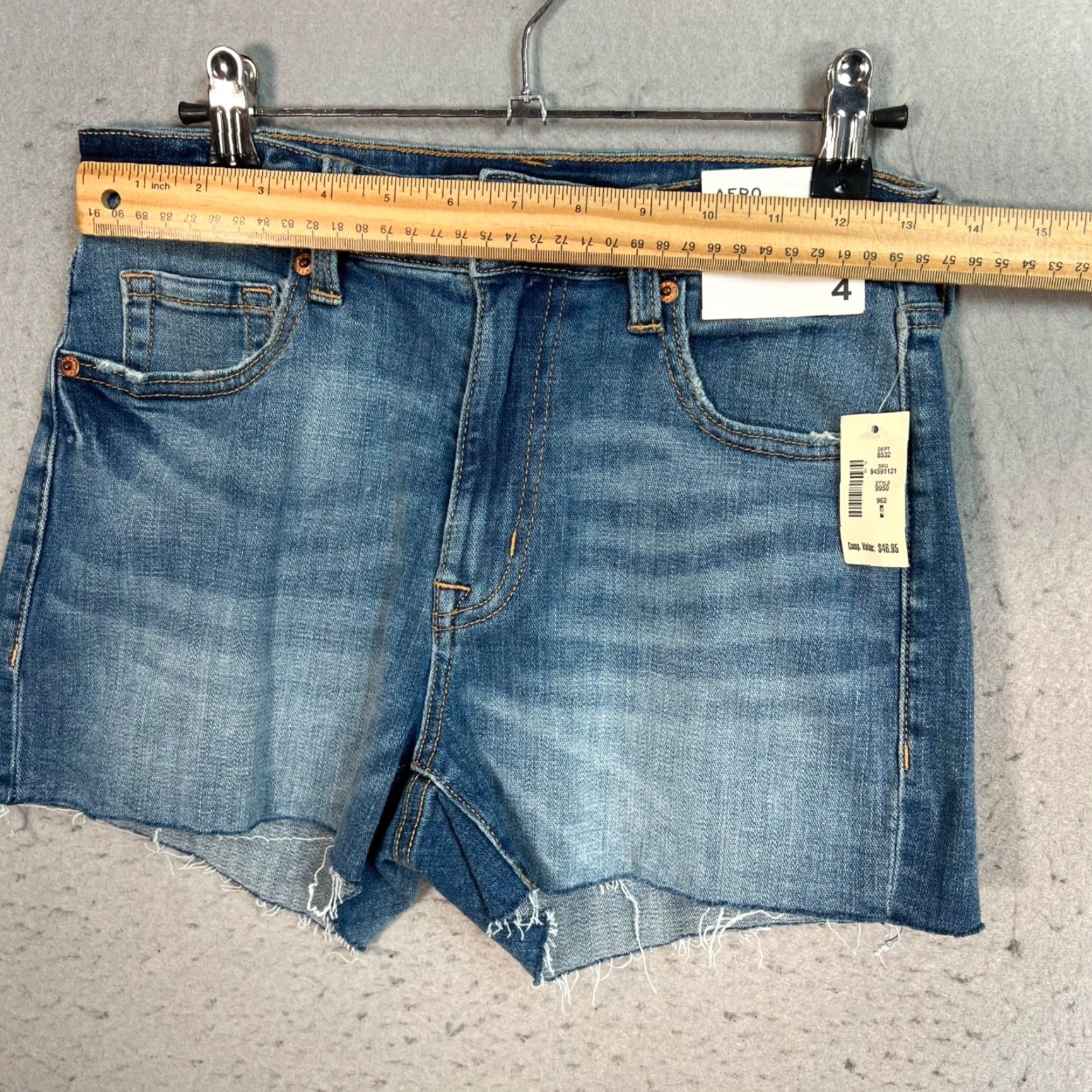 Vintage Aéropostale Womens 4 High Rise Curvy Midi Denim Shorts W/ Frayed Hem Stretch NEW Size 27" / US 4 / IT 40 - 5 Thumbnail