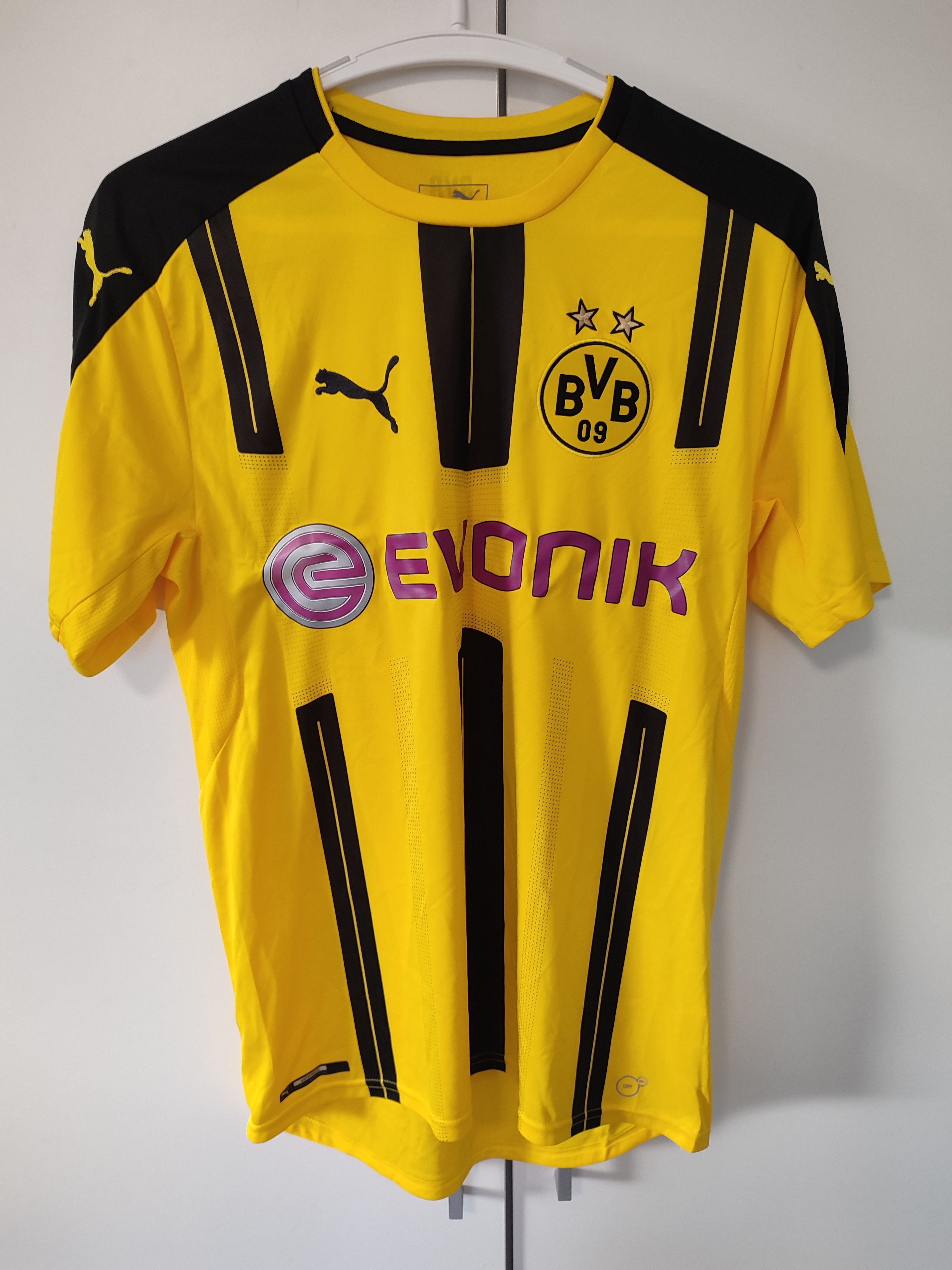 Puma Borussia Dortmund 2016-17 Home Football Shirt size S Size US S / EU 44-46 / 1 - 3 Thumbnail