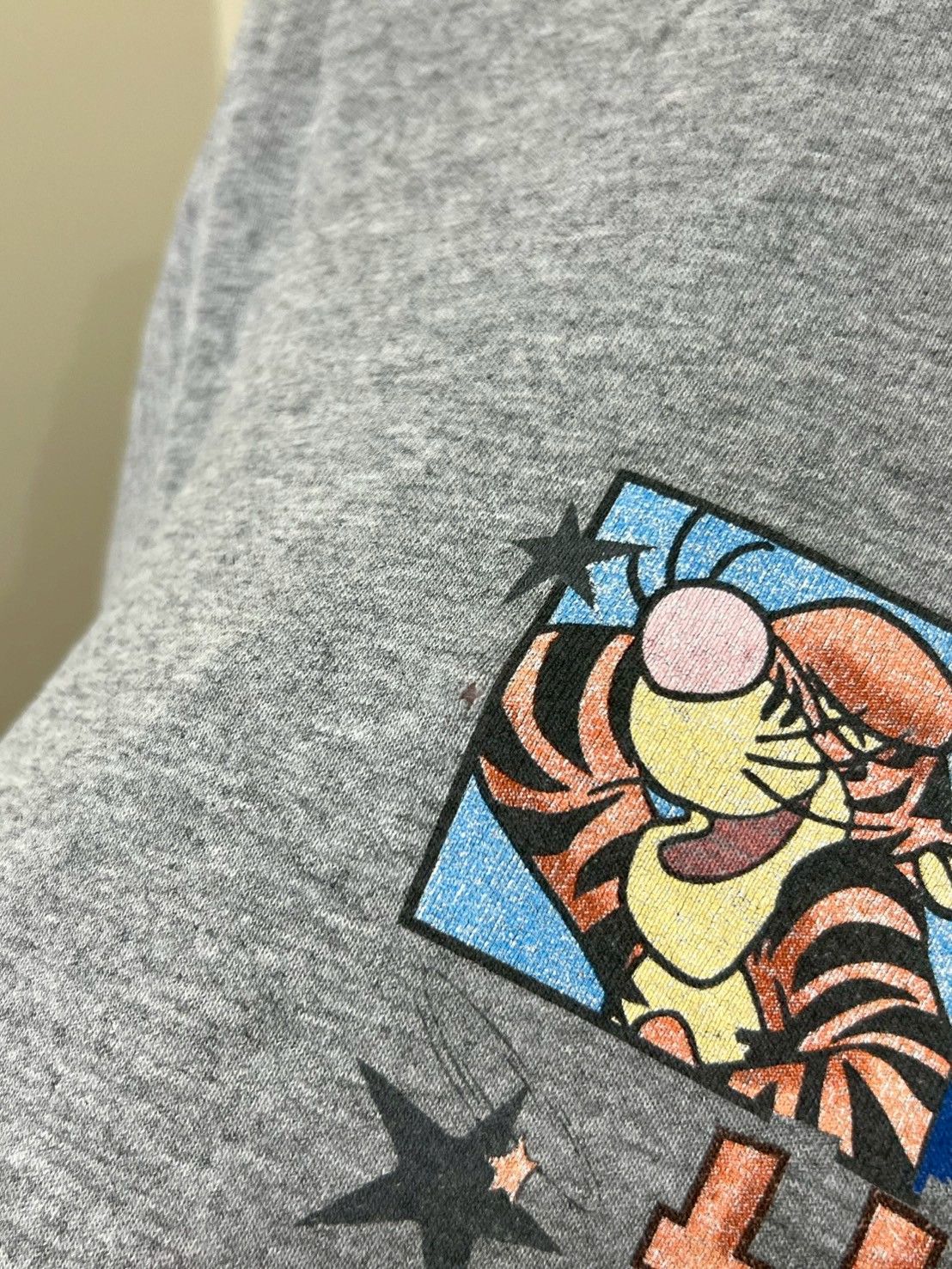 Disney × Vintage Vintage Tigger Disney shirt bnz01 Size US XS / EU 42 / 0 - 5 Thumbnail
