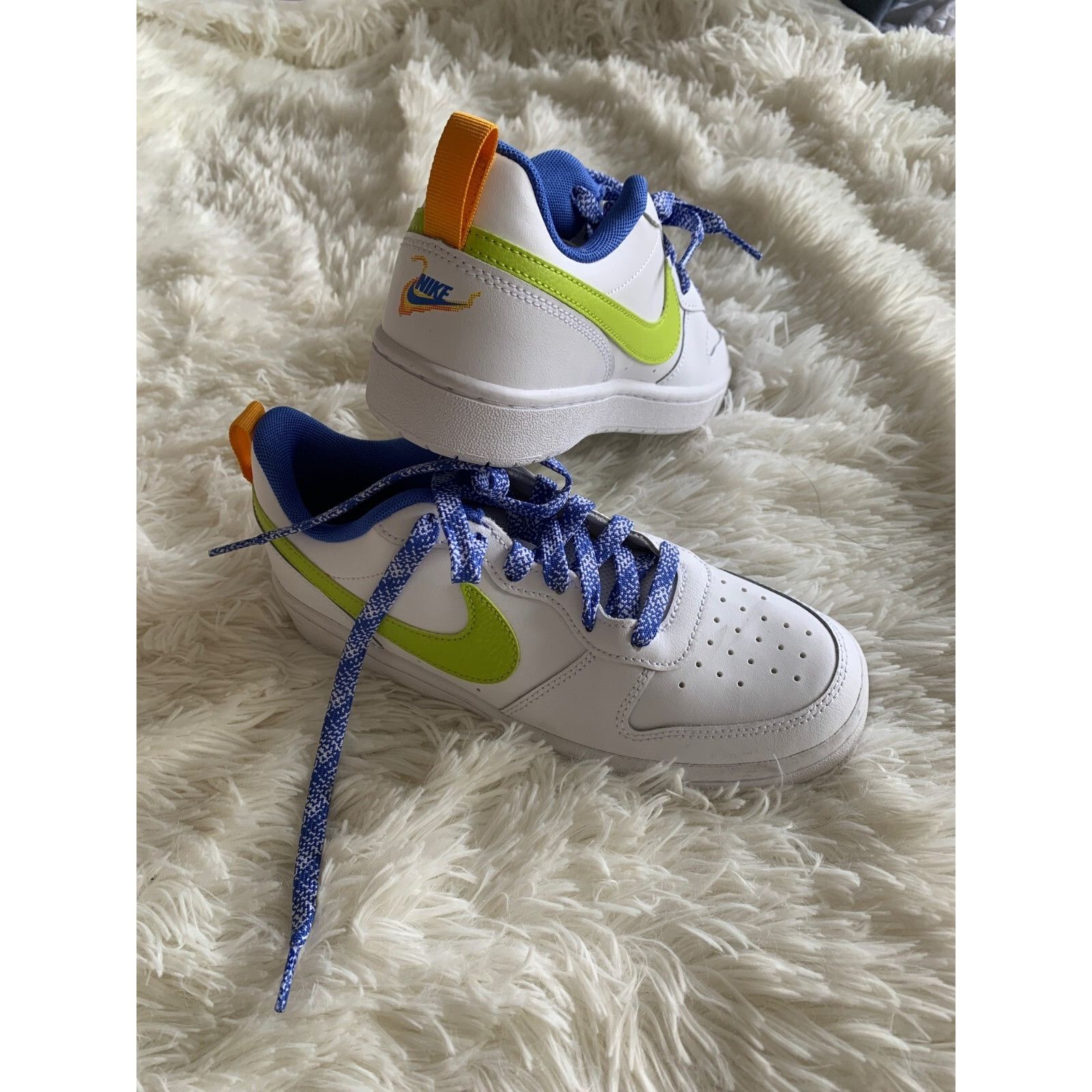 Nike Nike Boys Court Borough Low 2 SE Basketball Sneakers Shoes W Size US 5.5 / EU 38 - 7 Thumbnail