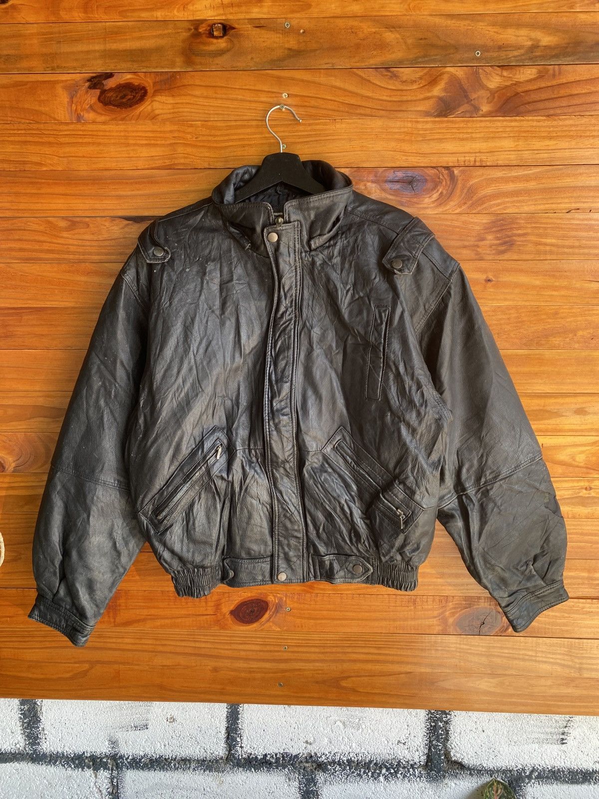 Vintage Vintage 1980s Bryant May Vallermosso Palestro Leather Jacket Size US L / EU 52-54 / 3 - 1 Thumbnail