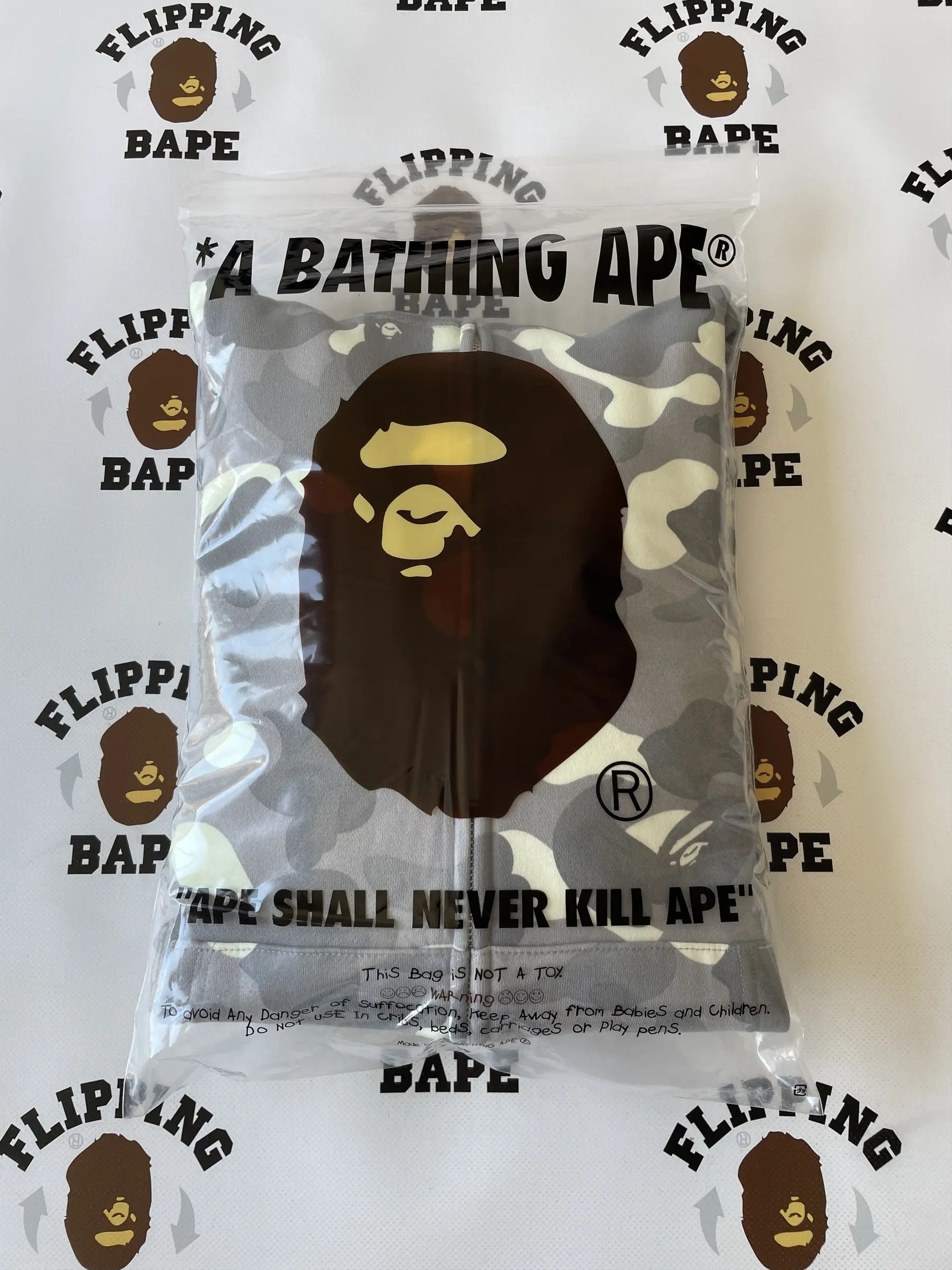 Bape BAPE CITY CAMO SHARK FULL ZIP HOODIE (SS24) Size US XXL / EU 58 / 5 - 13 Thumbnail