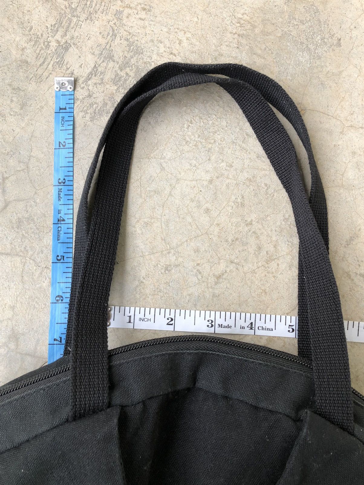 Ne-Net Ne-Net by Issey Miyake Big Cat Round Tote Bag Size ONE SIZE - 12 Thumbnail