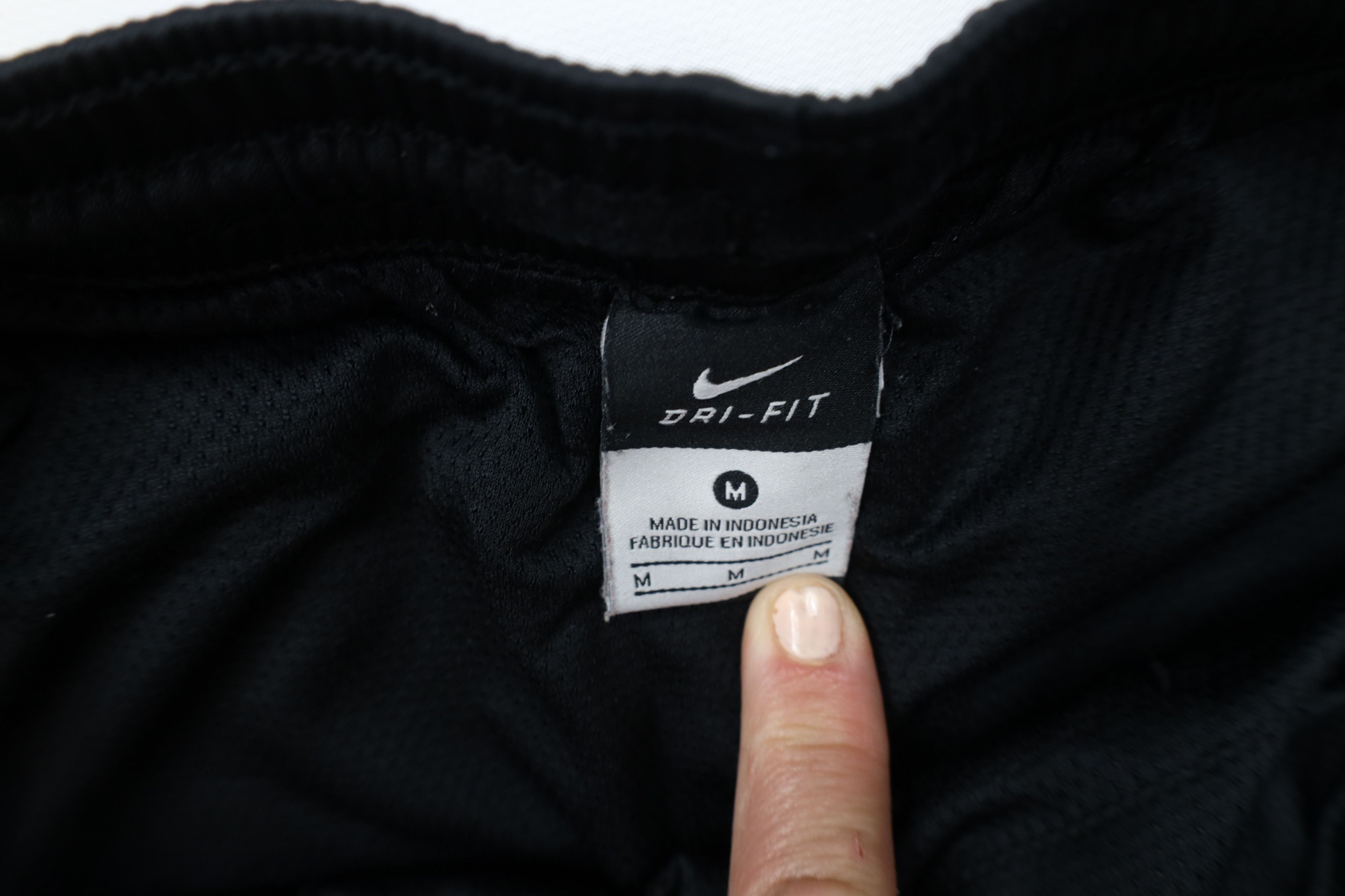 Nike × Vintage Vintage Nike Lined Running Jogging Soccer Shorts Black Size US 32 / EU 48 - 8 Thumbnail
