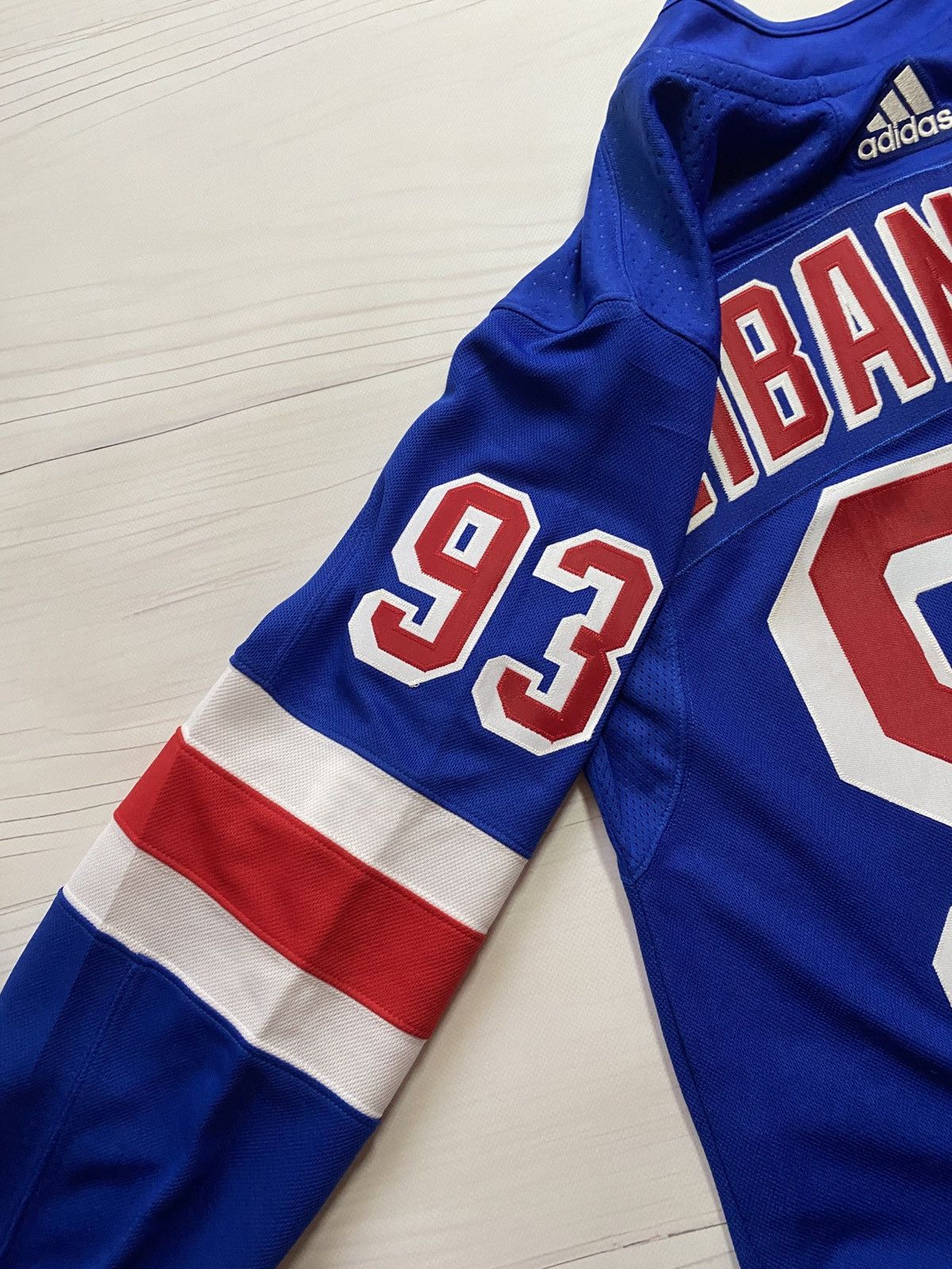 Adidas Adidas New York Rangers signed #93 Zibanejad NHL jersey Size US M / EU 48-50 / 2 - 25 Thumbnail