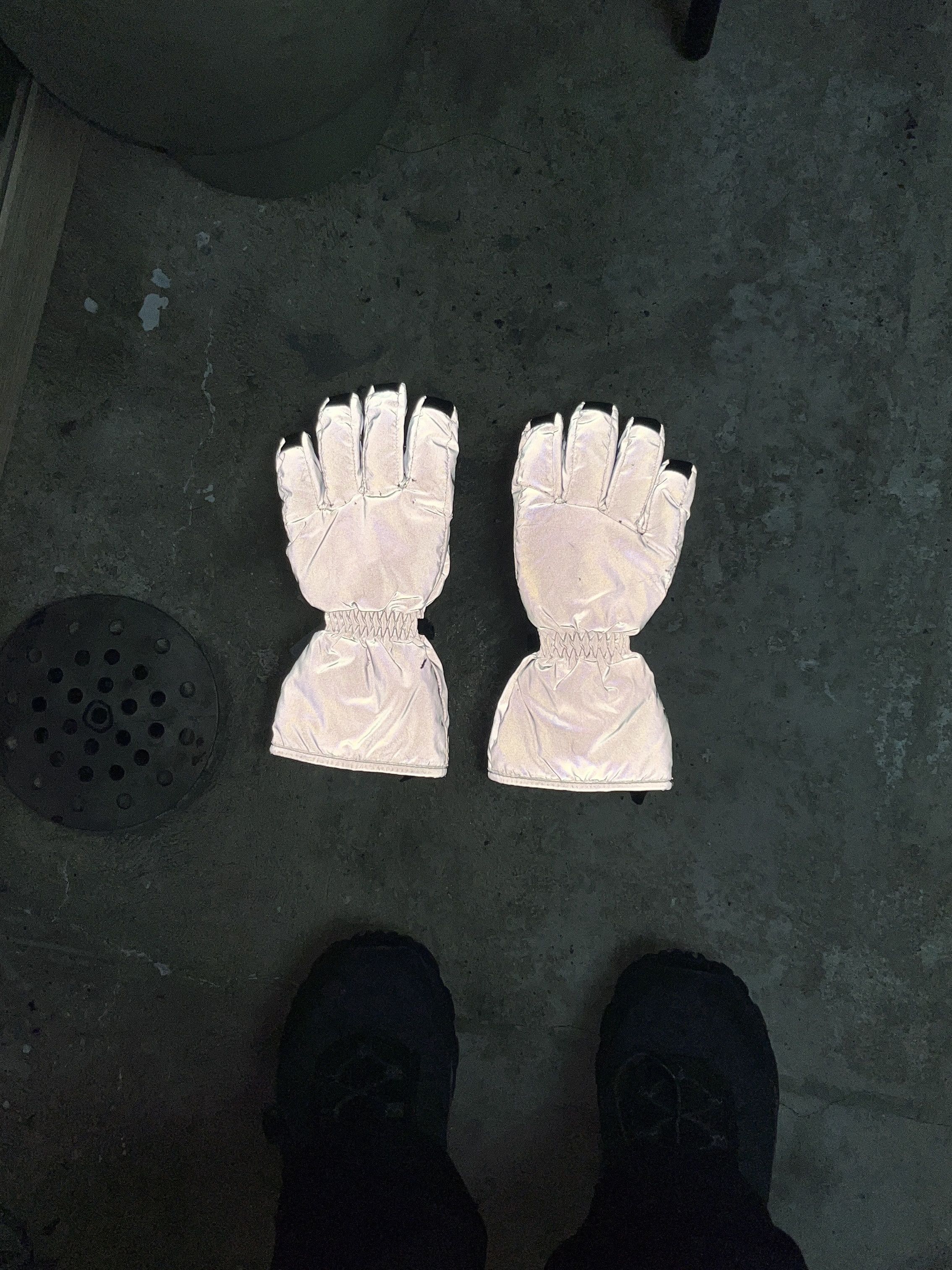 Other GREY THINSULATE QUILTED SKI GLOVES - № 4521 Size ONE SIZE - 3 Thumbnail